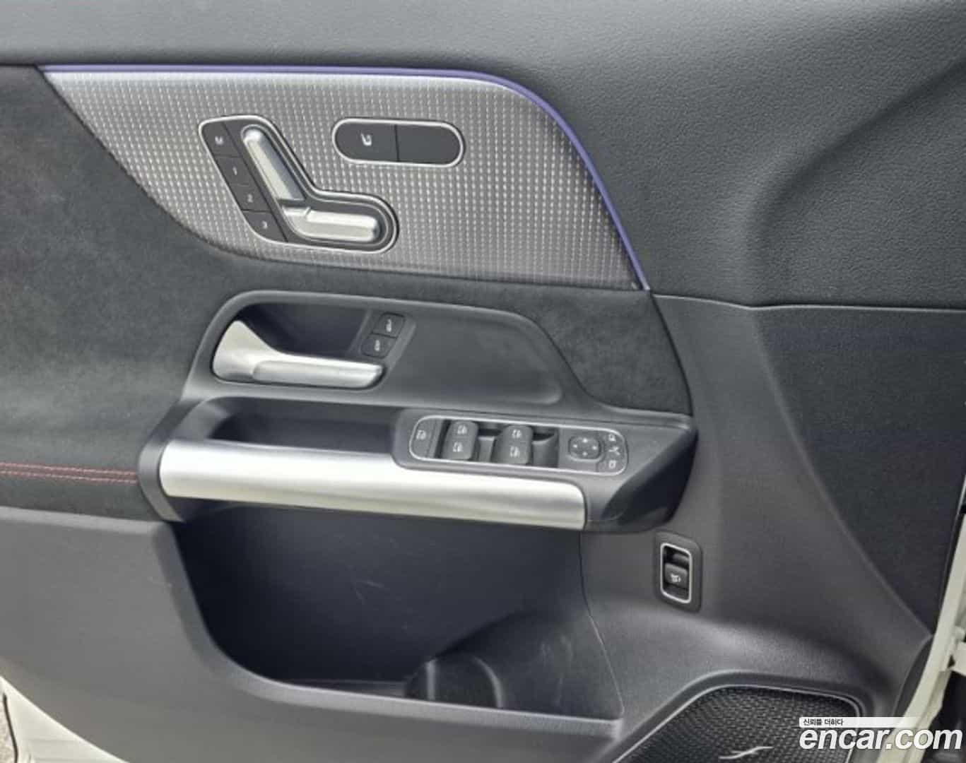 EQA Mercedes-Benz 2024.5-INNER-010