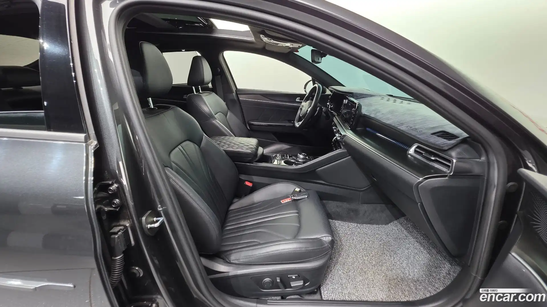 K5 Kia 2023.1-INNER-036