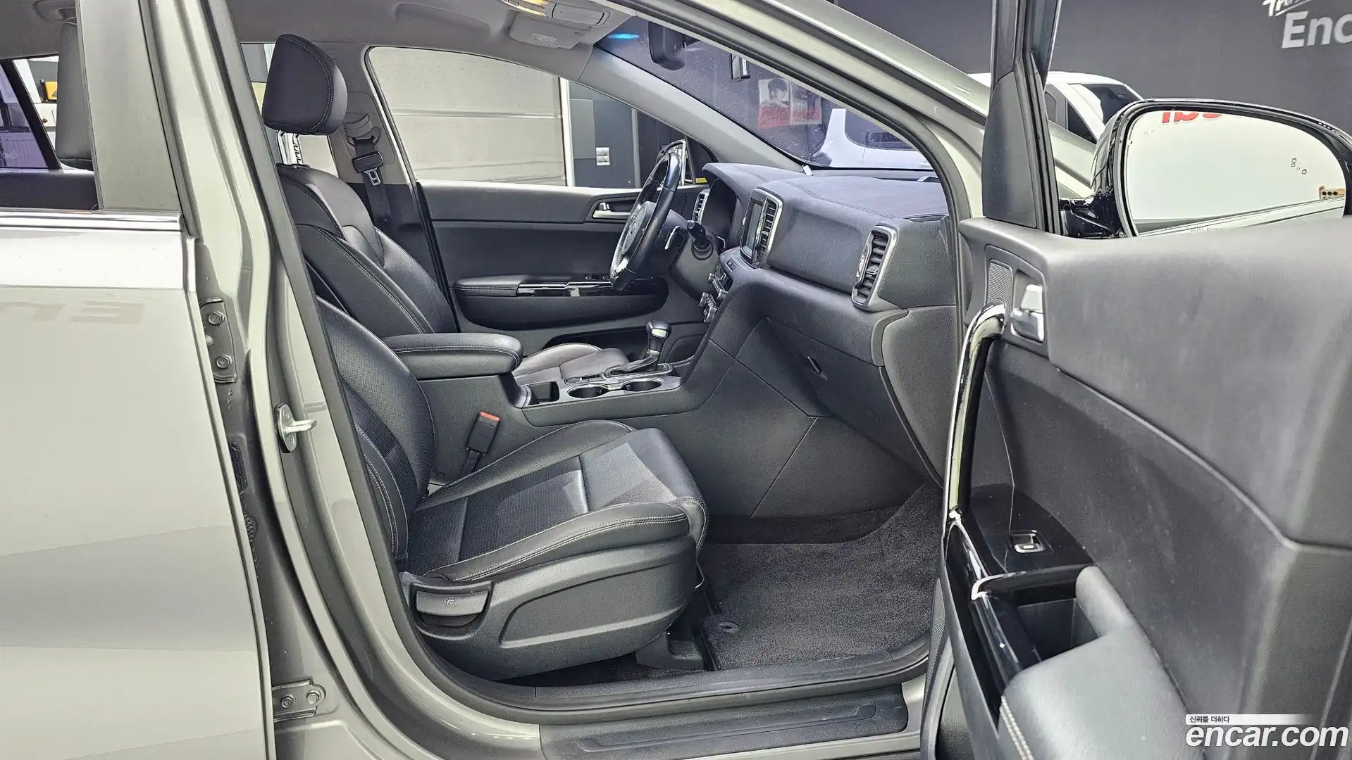 Sportage Kia 2016.10-OPTION-015