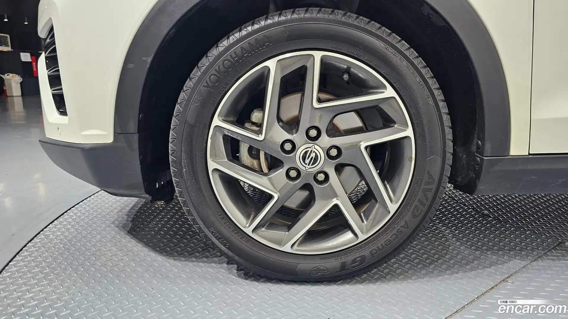 TIBOLI KG Mobility 2022.0-OUTER-005