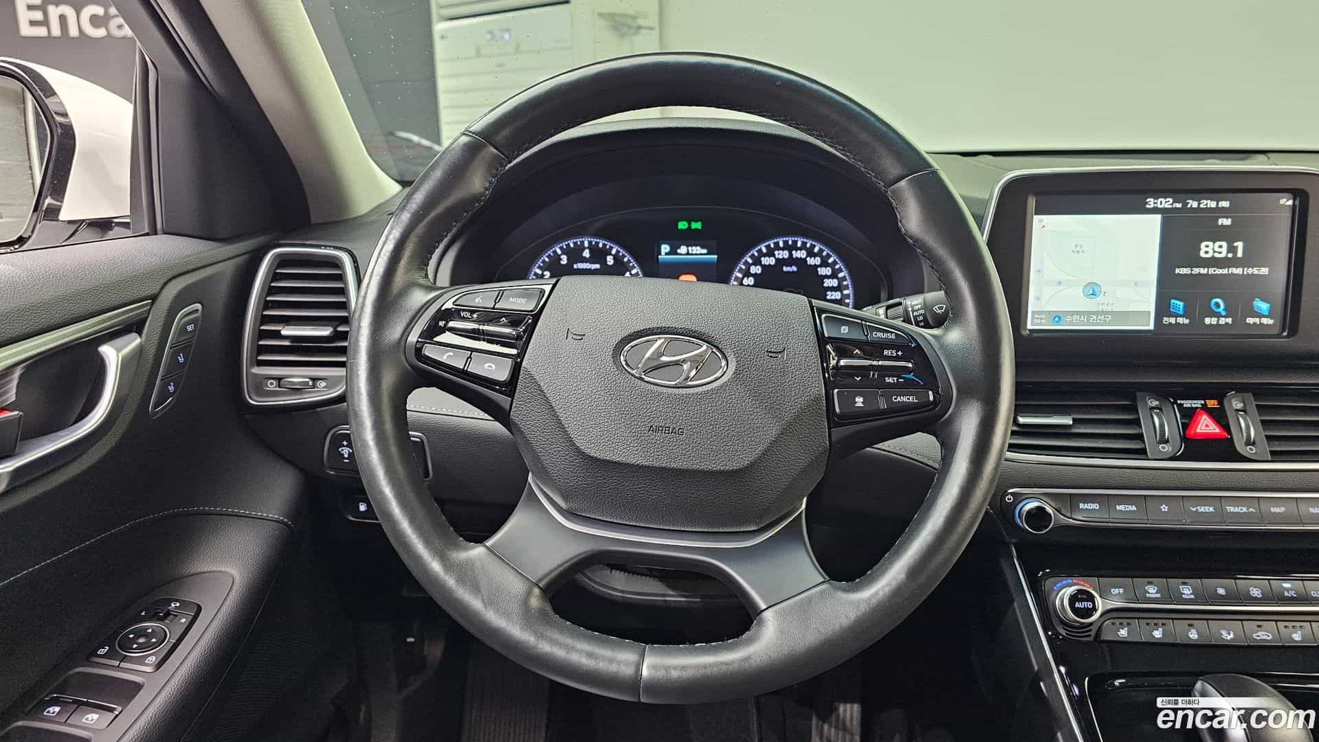 Grandeur Hyundai 2019.3-OPTION-017