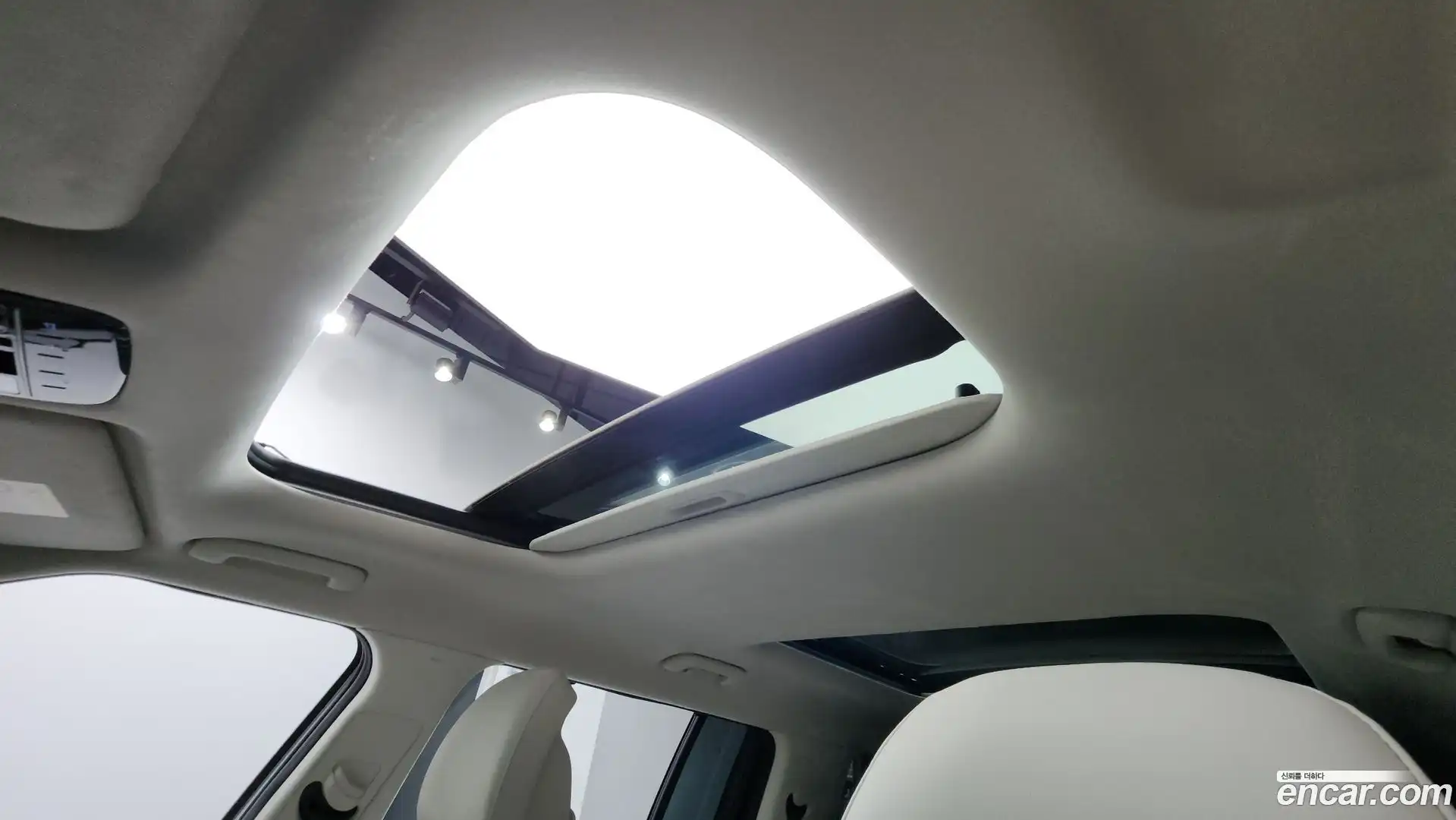 Santafe Hyundai 2024.6-OPTION-021