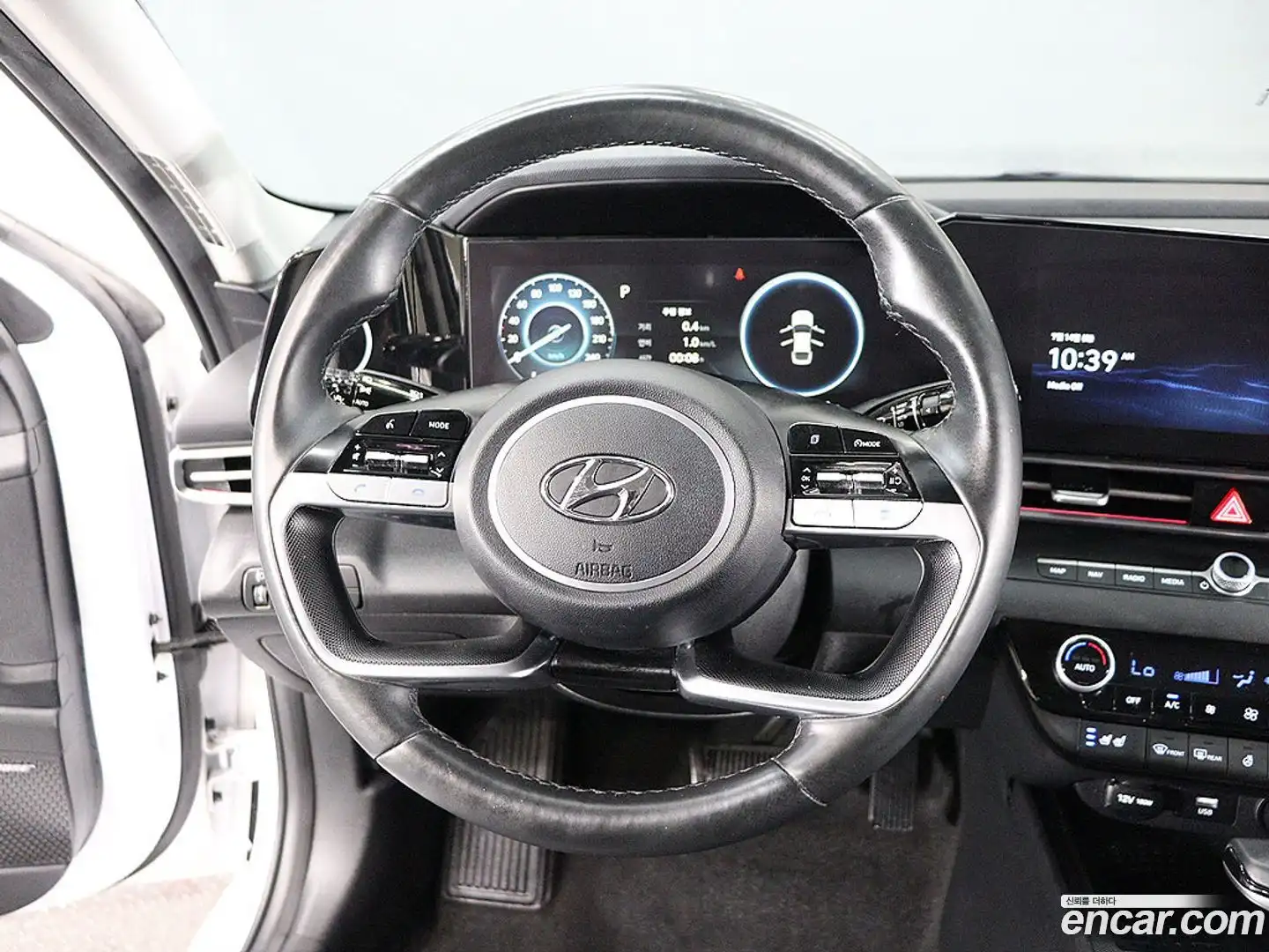 AVANTE Hyundai 2021.3-OPTION-018