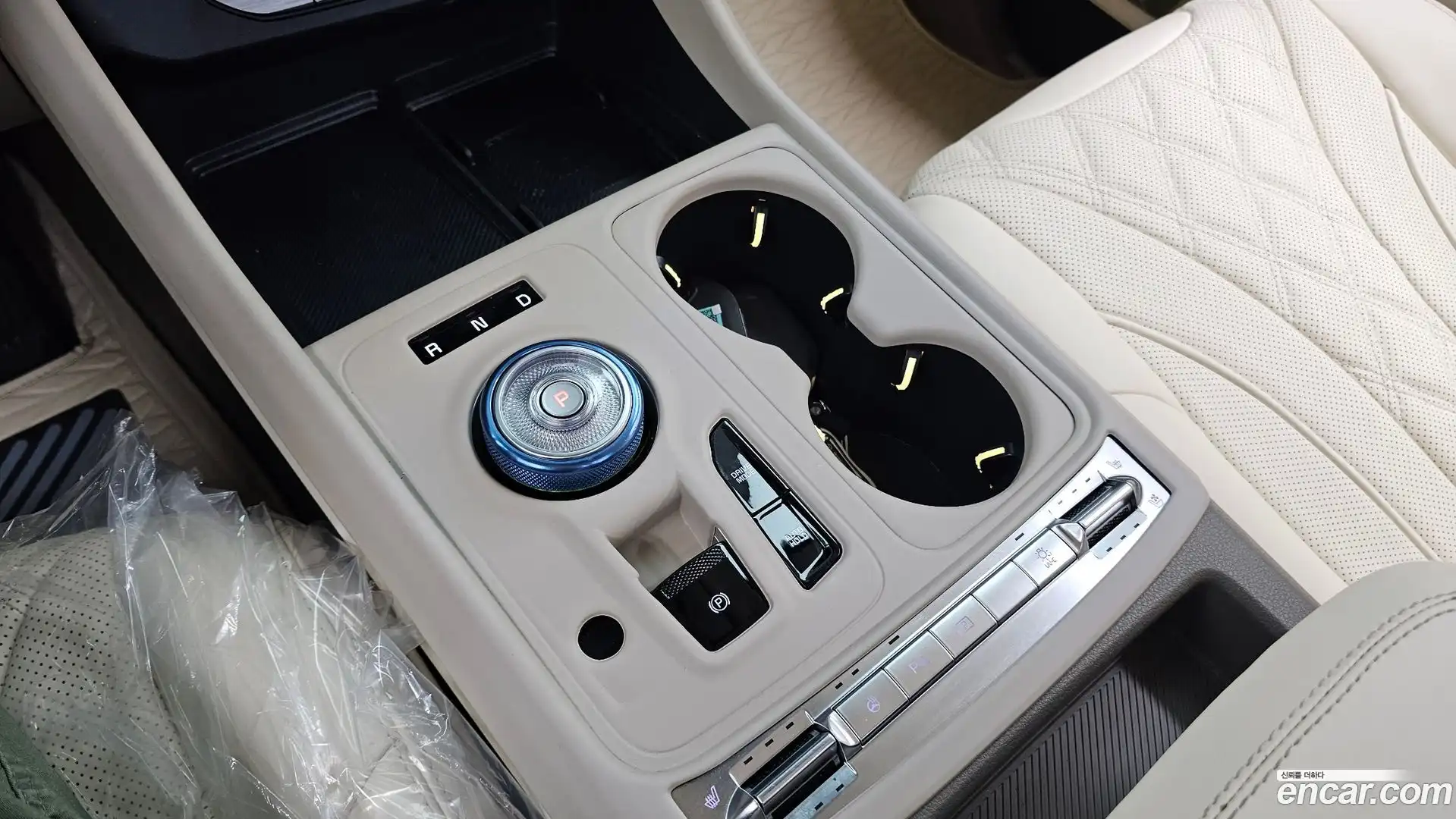 Canival Kia 2024.1-INNER-009