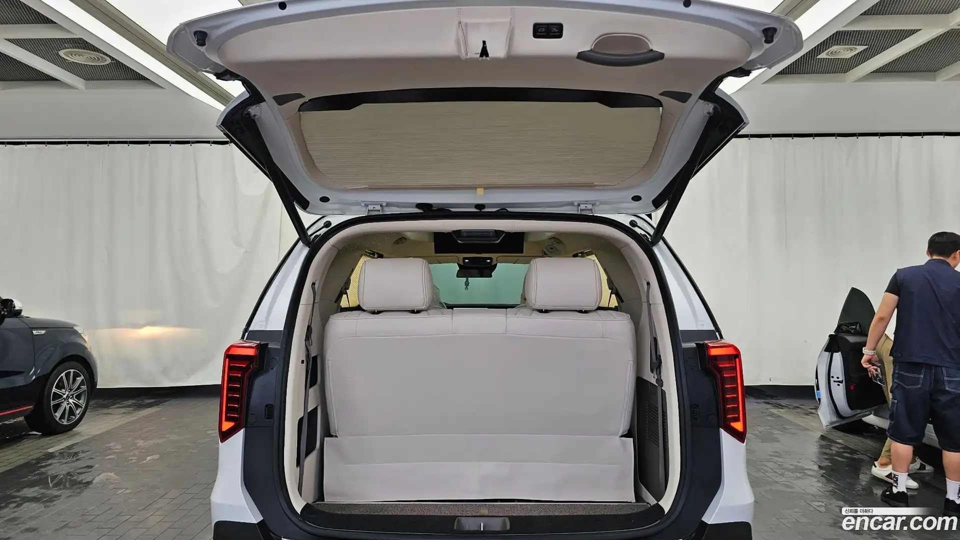 Canival Kia 2024.1-OPTION-024