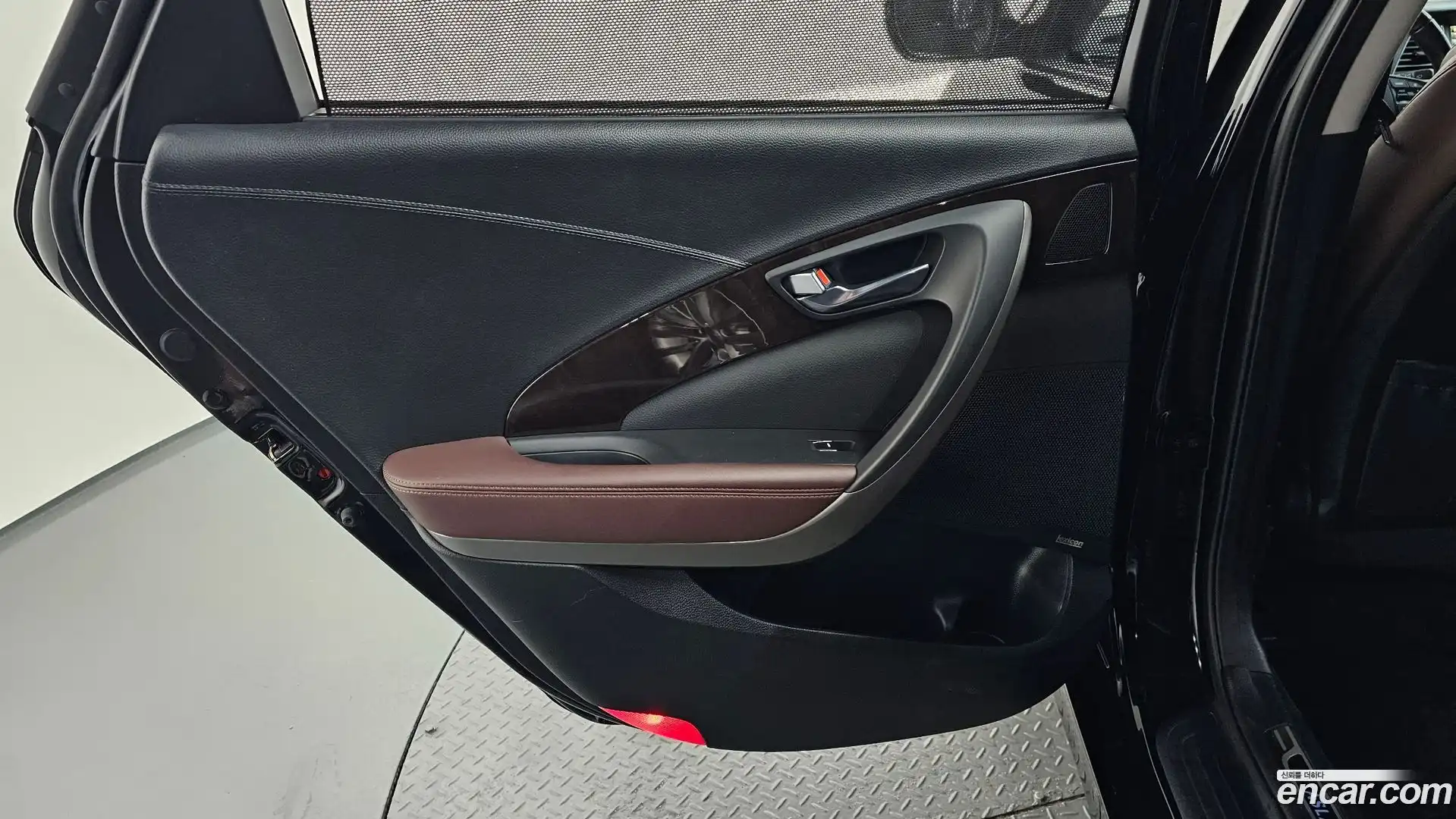 Aslan Hyundai 2016.0-INNER-035