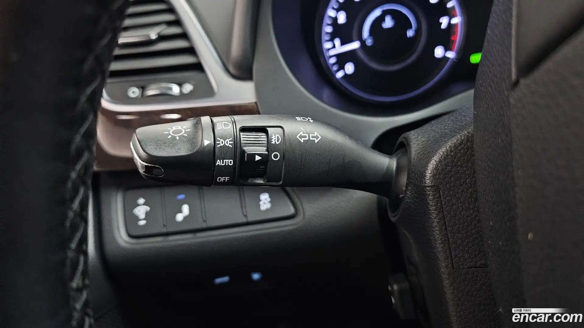 Aslan Hyundai 2016.0-OPTION-051