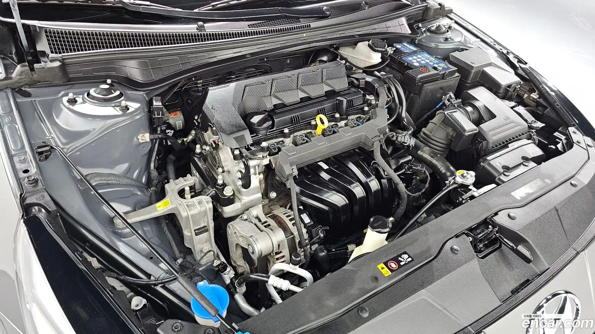 AVANTE Hyundai 2020.5-OUTER-006