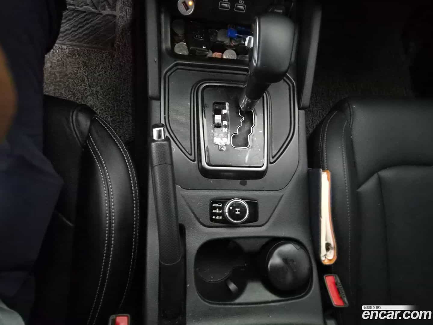 Rexton KG Mobility 2022.11-INNER-007