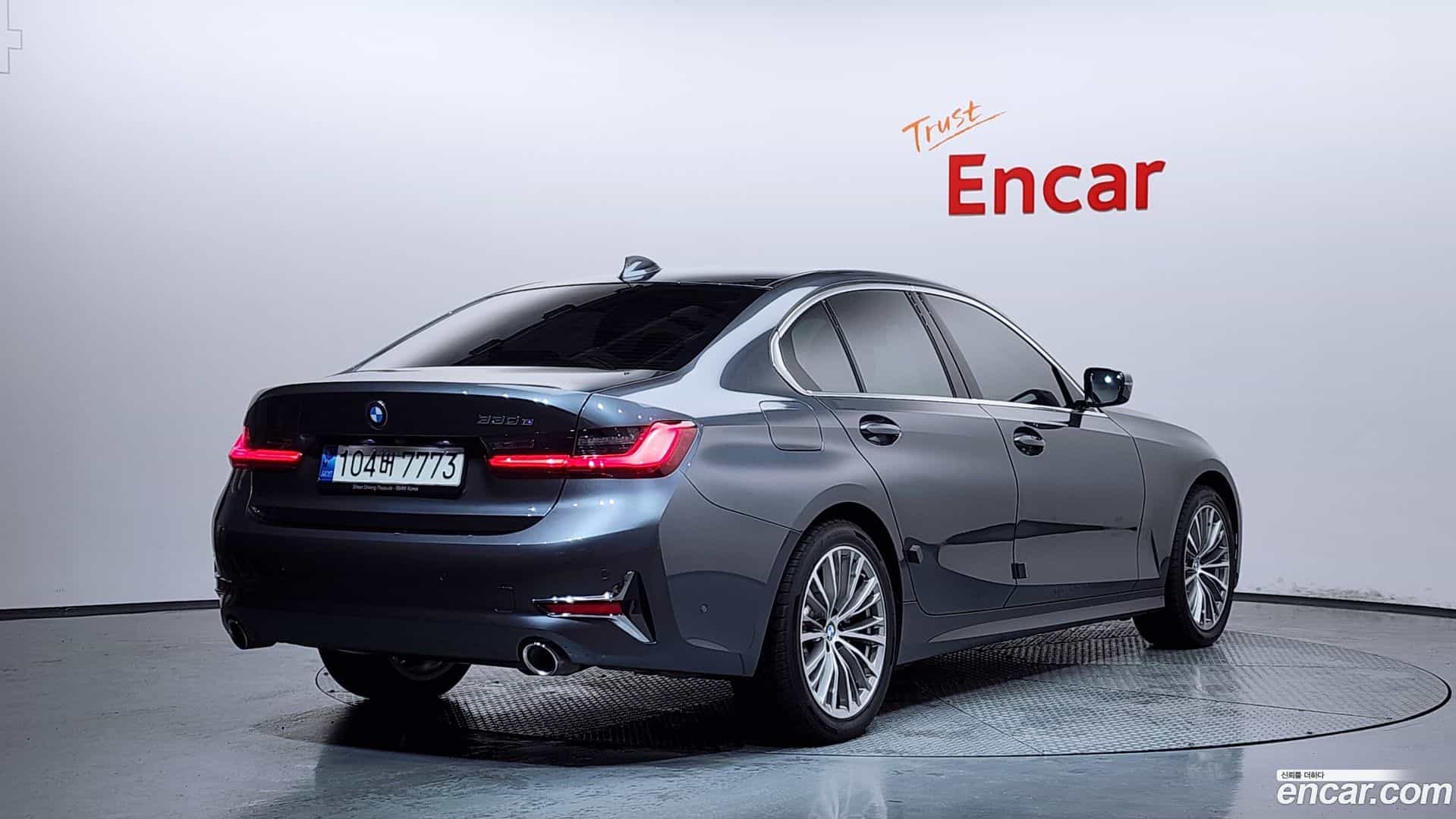 3-Series BMW 2021.5-OUTER-002