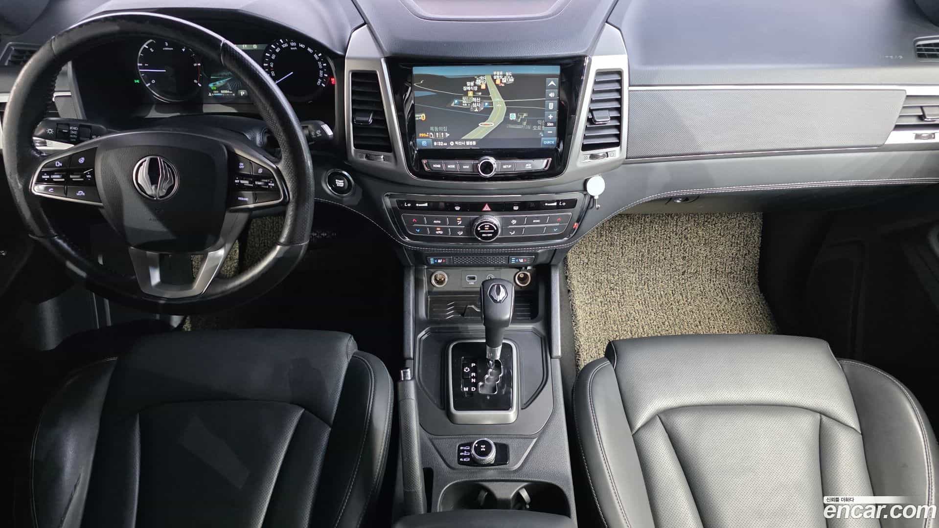 Rexton KG Mobility 2019.6-INNER-007