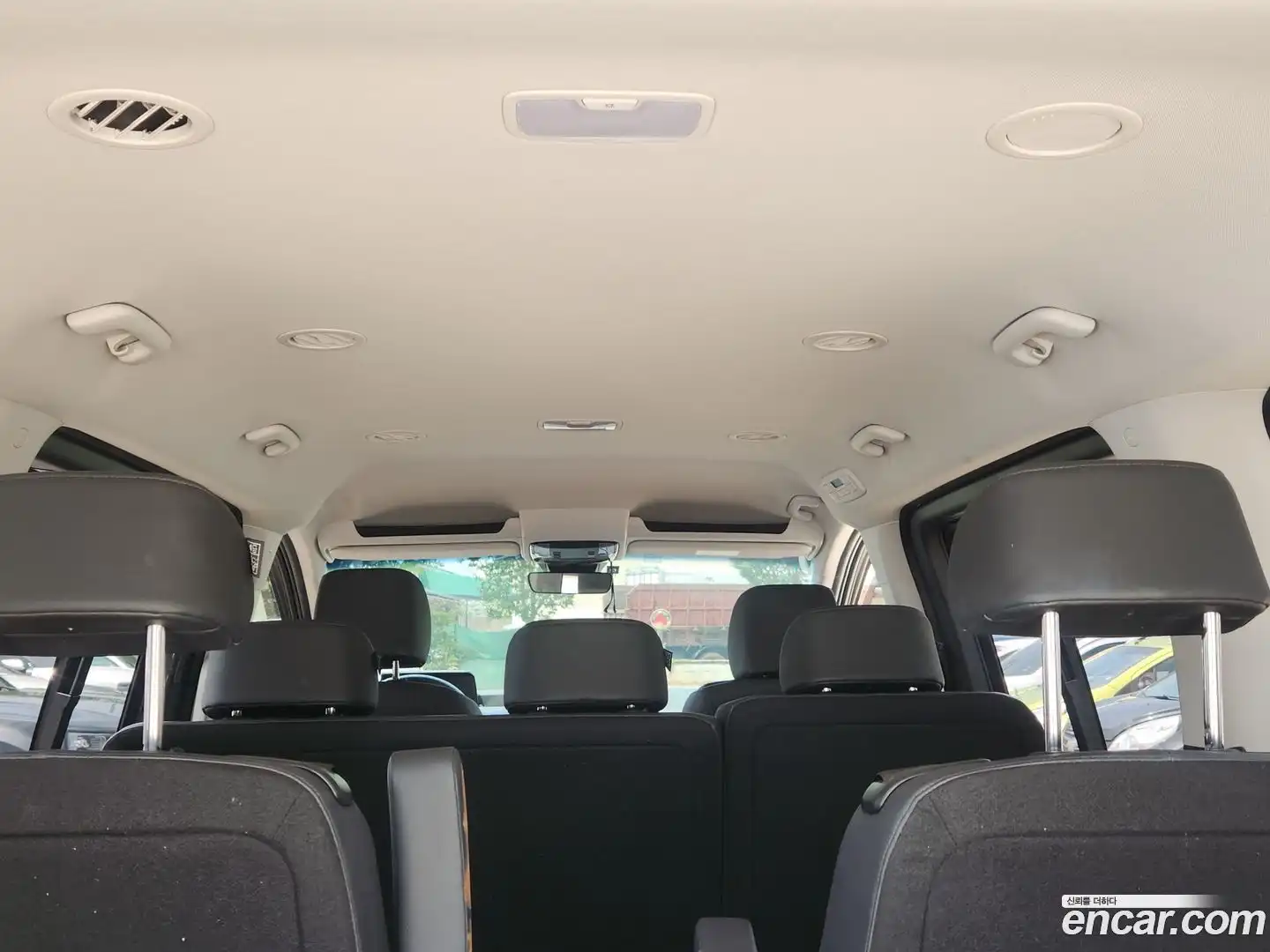 Staria Hyundai 2025.2-OPTION-015