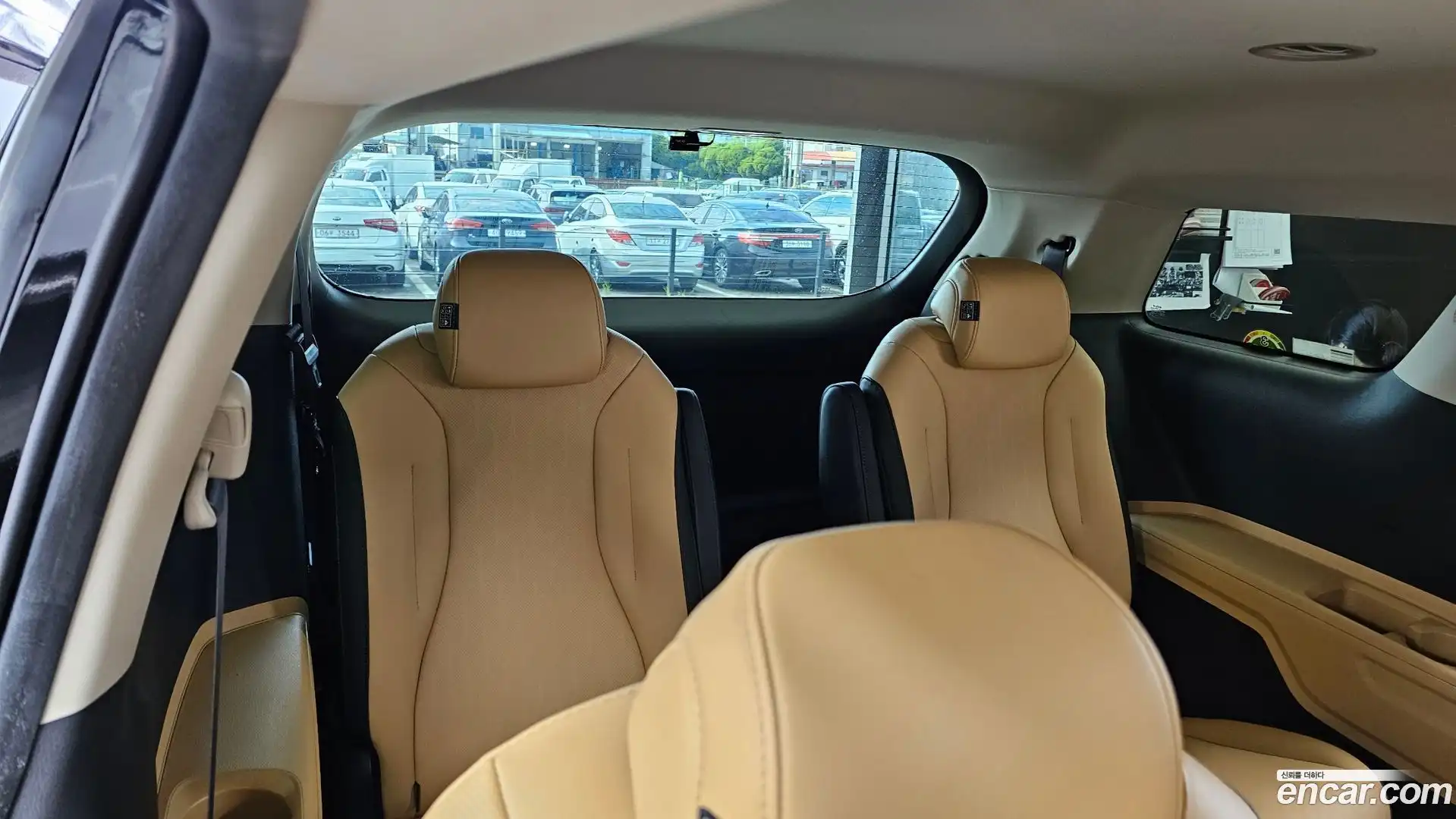 Canival Kia 2022.4-OPTION-041