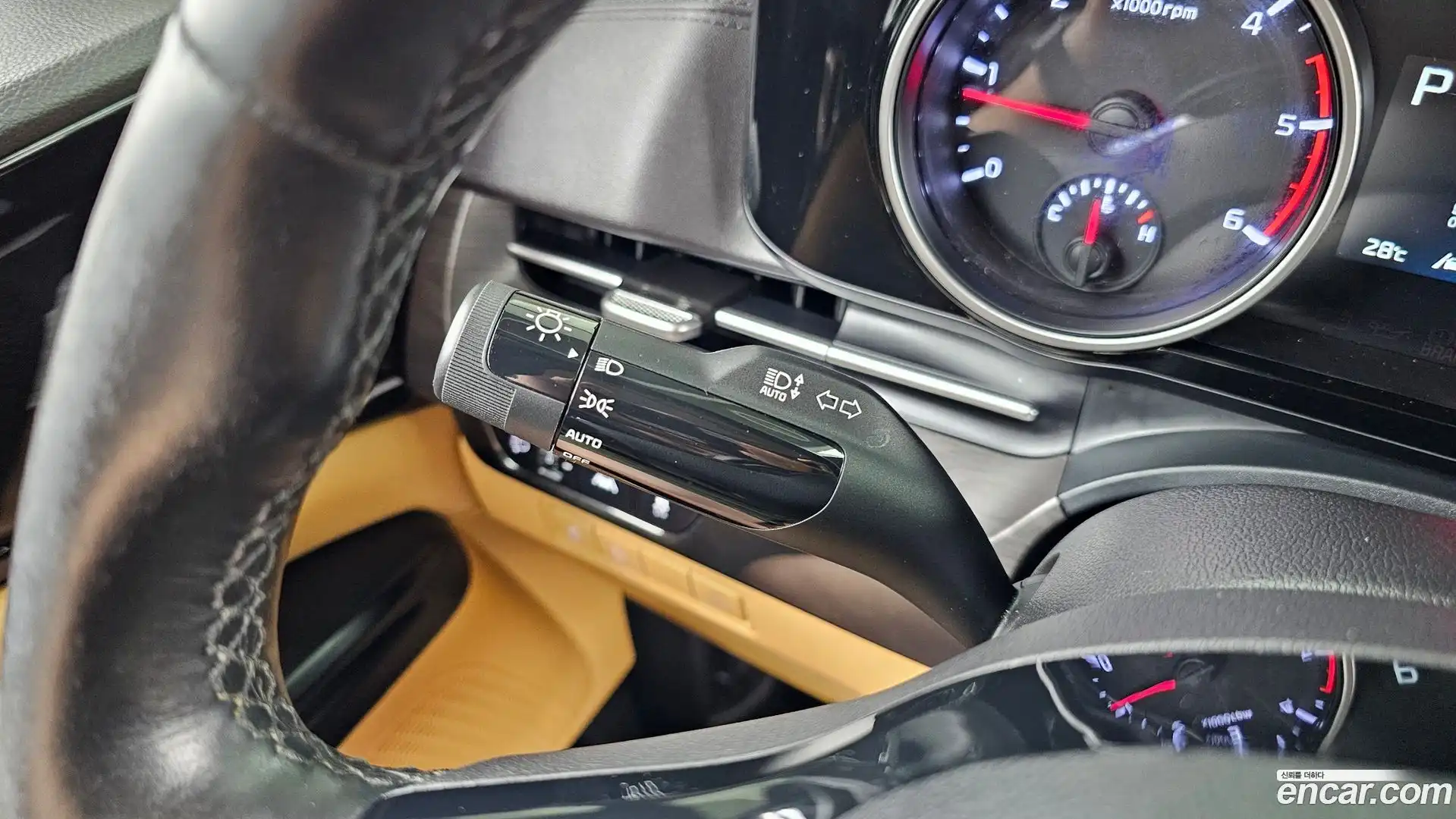 Canival Kia 2022.4-OPTION-042
