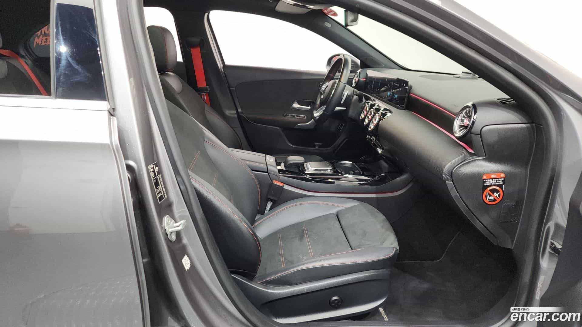 A-Class Mercedes-Benz 2021.4-INNER-036