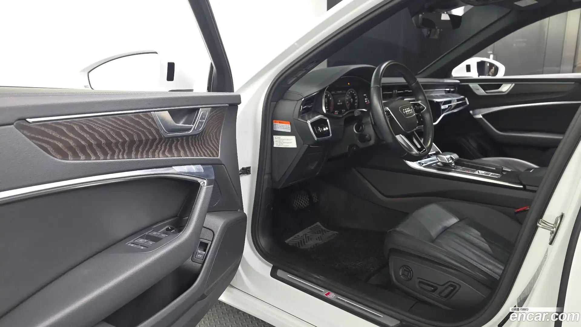 A6 Audi 2021.5-INNER-010