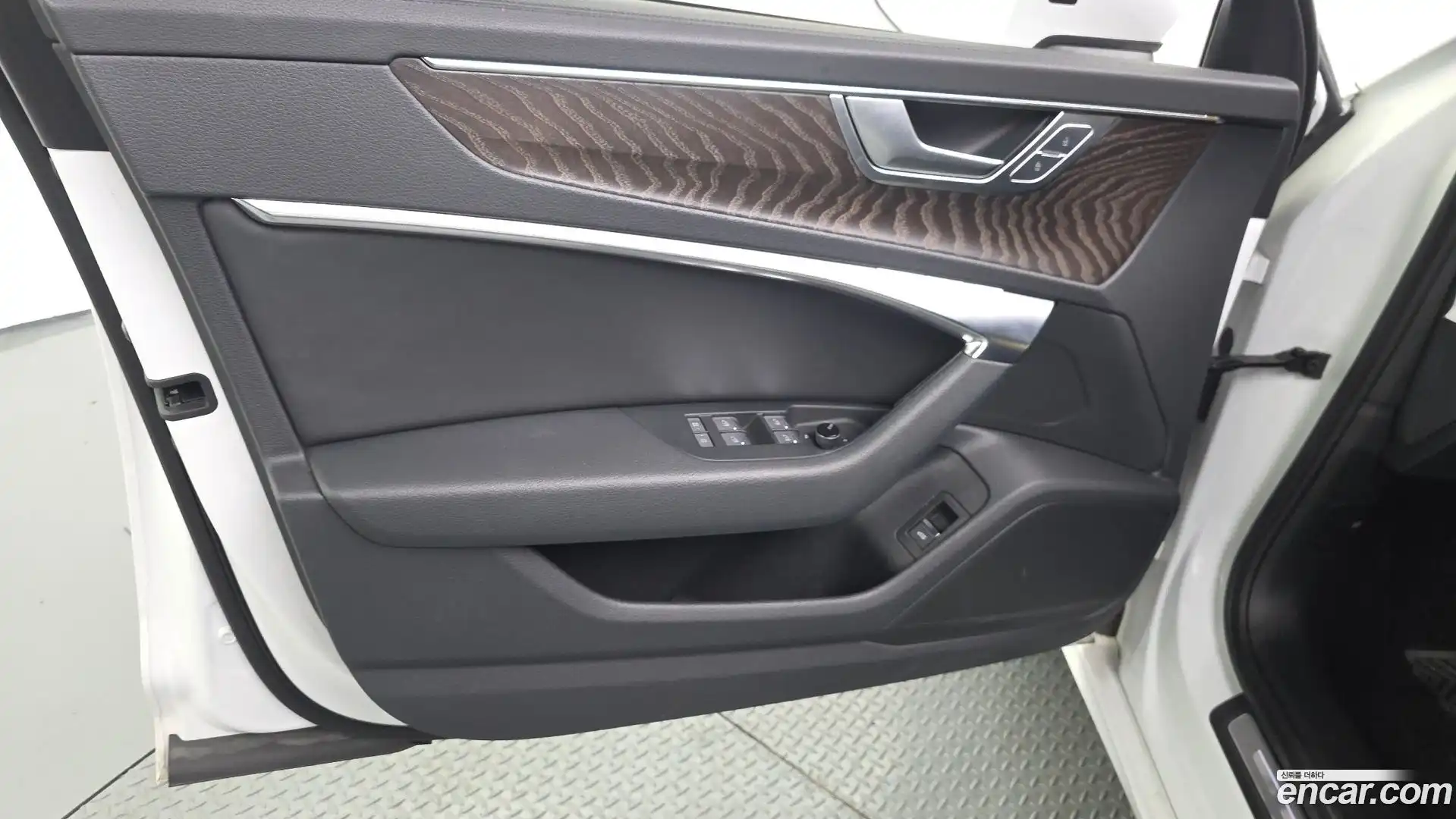 A6 Audi 2021.5-INNER-034