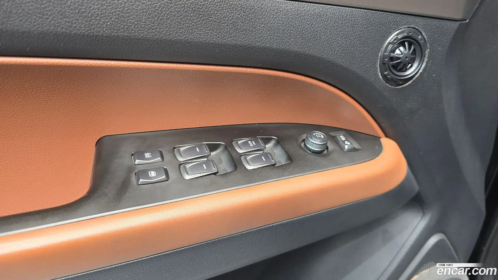 Rexton KG Mobility 2018.3-OPTION-017