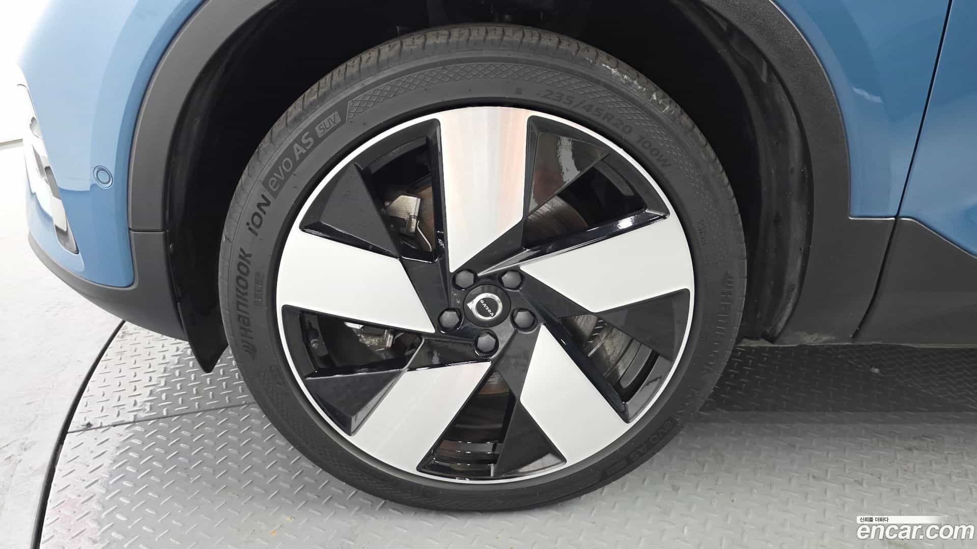 C40 Volvo 2022.3-OUTER-005