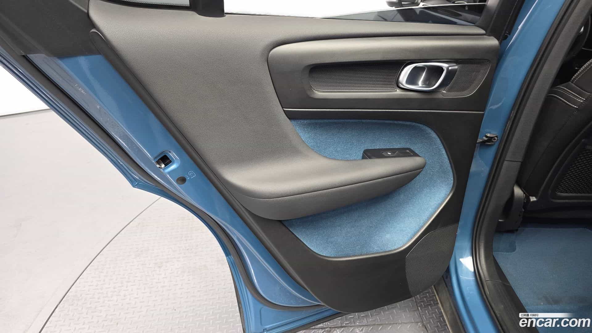 C40 Volvo 2022.3-INNER-035