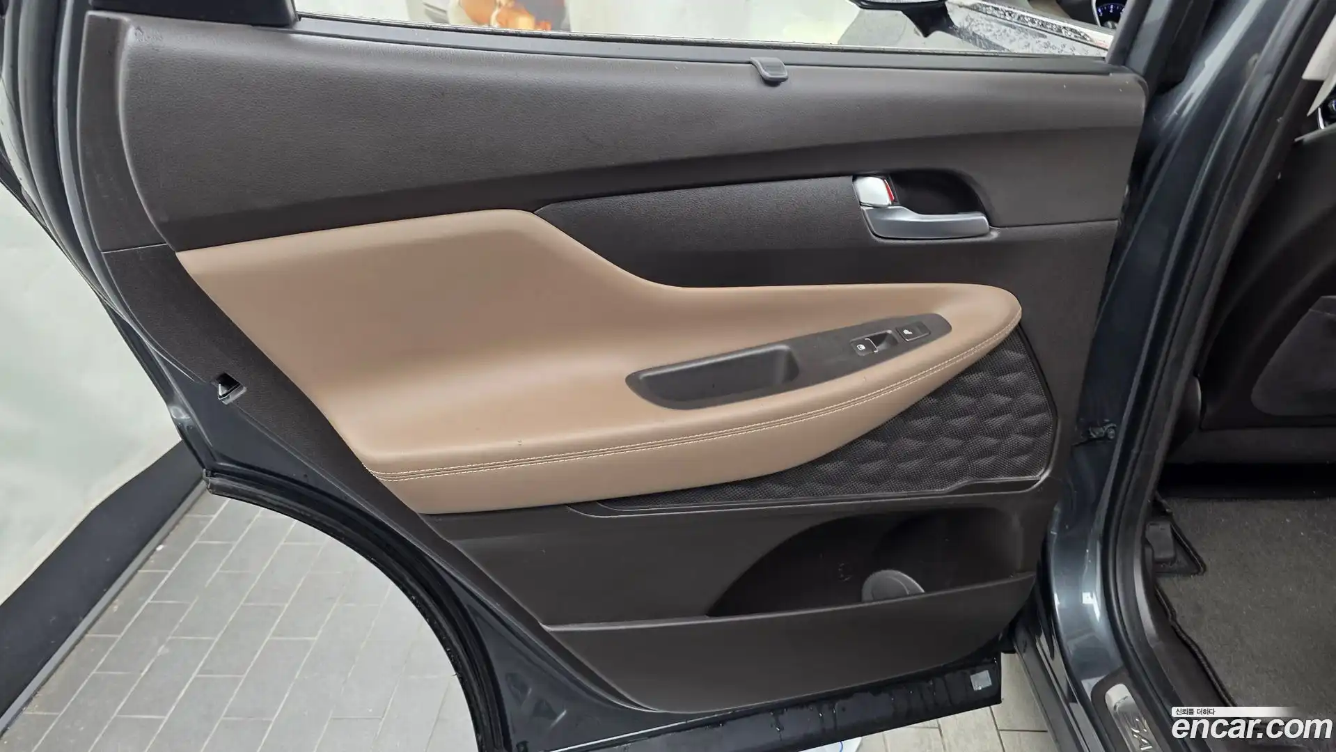 Santafe Hyundai 2019.5-INNER-035