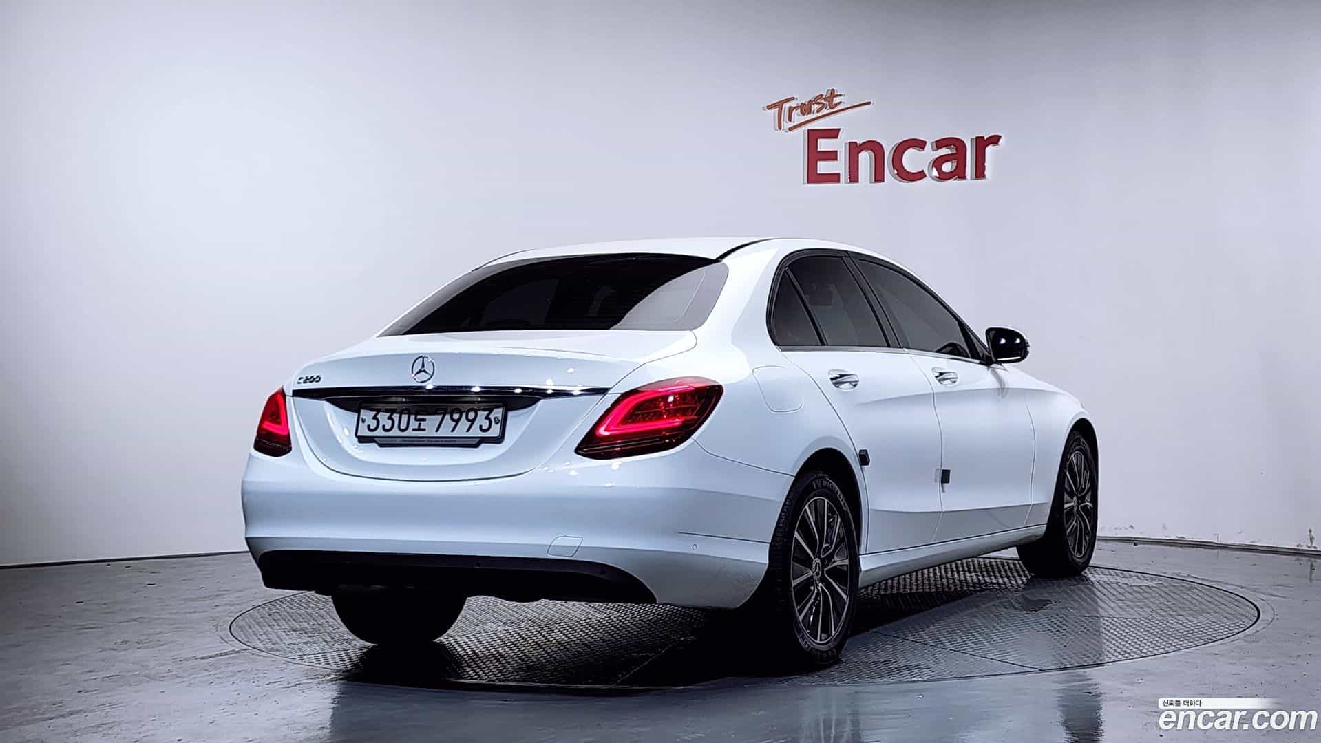 C-Class Mercedes-Benz 2019.8-OUTER-002