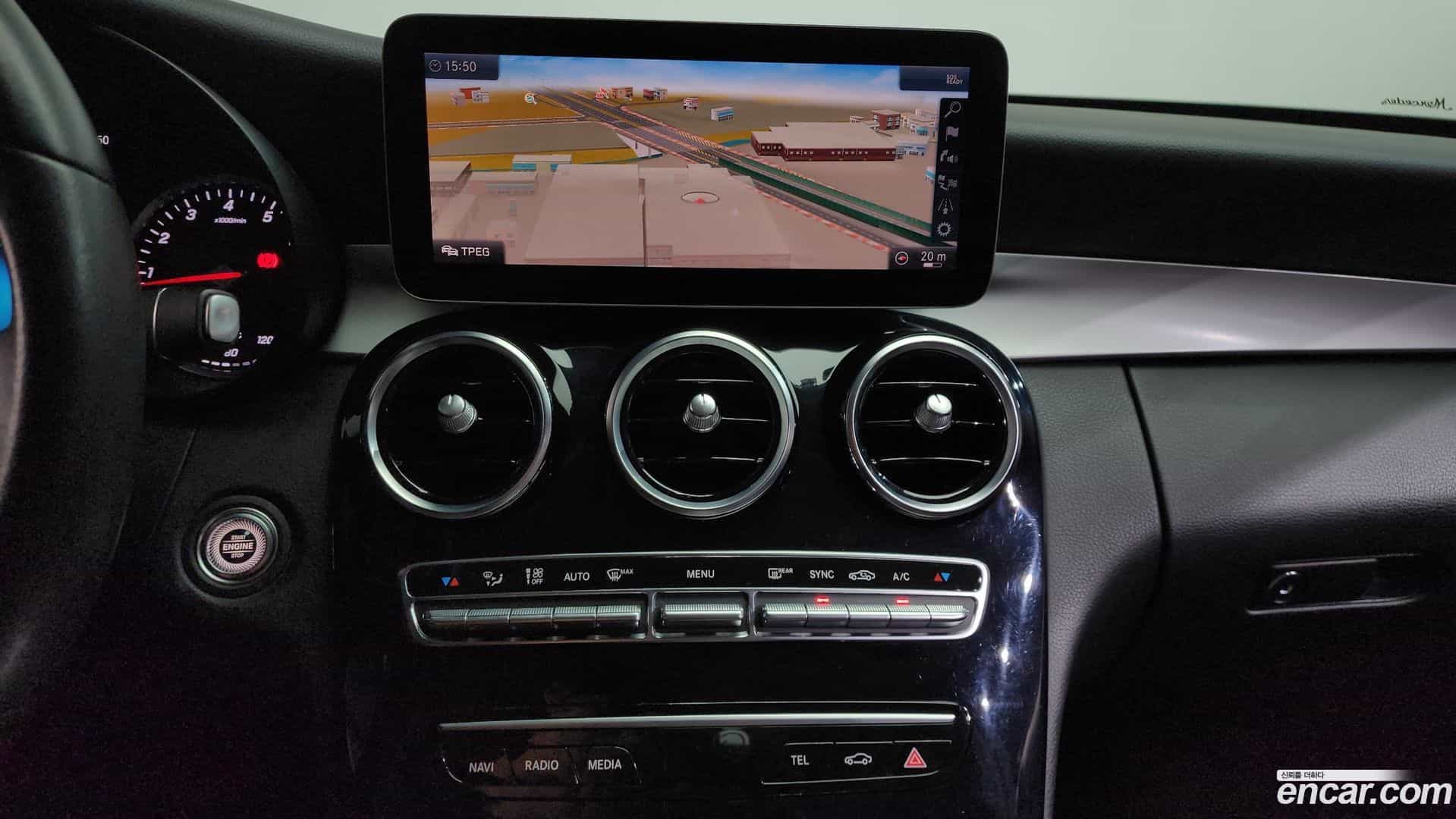 C-Class Mercedes-Benz 2019.8-OPTION-017