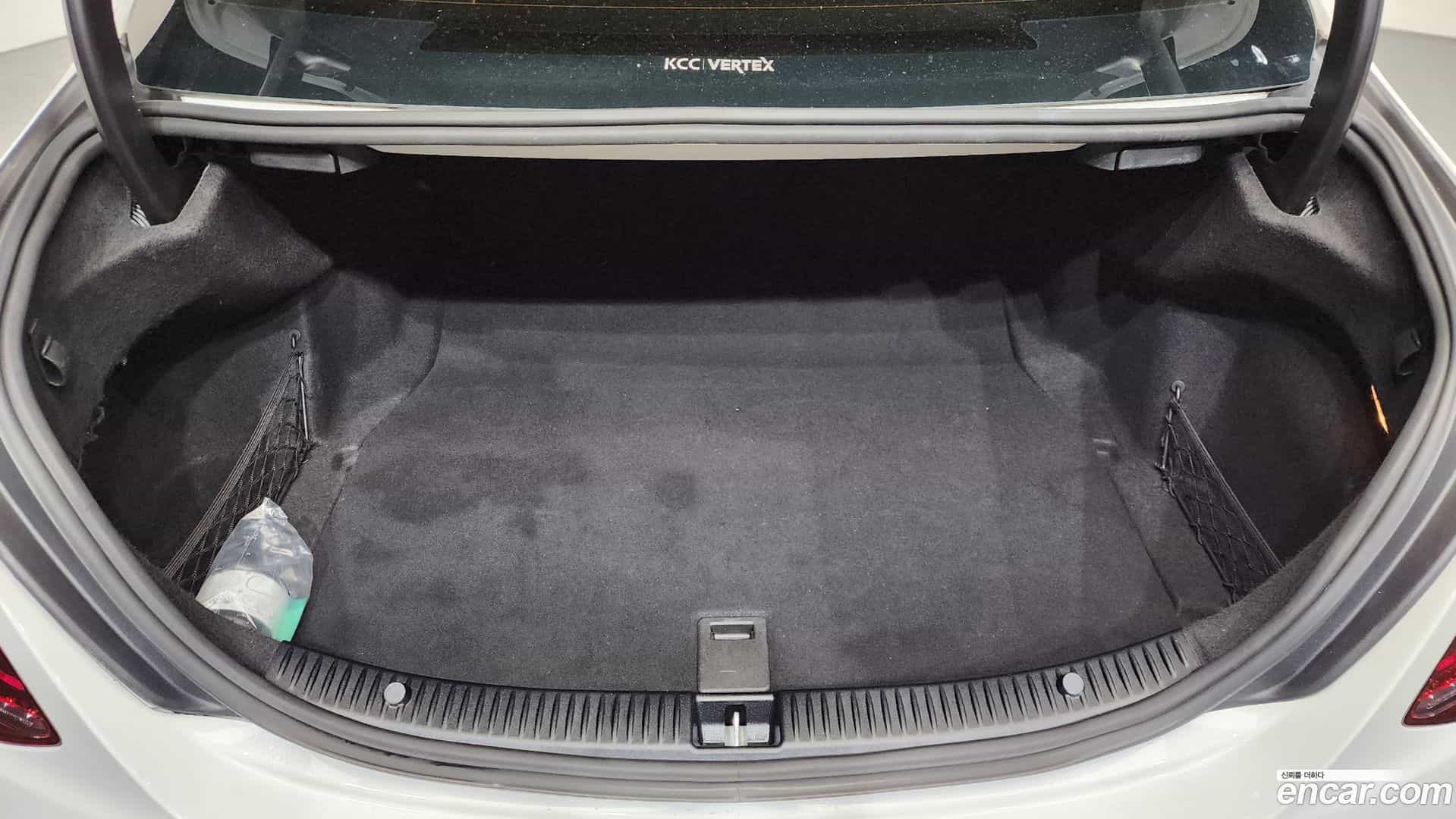 C-Class Mercedes-Benz 2019.8-OPTION-024