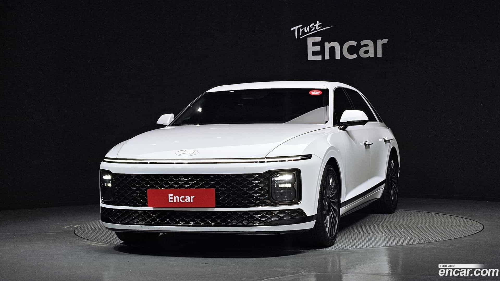 Grandeur Hyundai 2023.3-OUTER-003