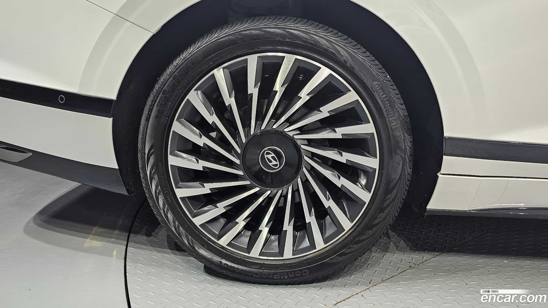 Grandeur Hyundai 2023.3-OUTER-005