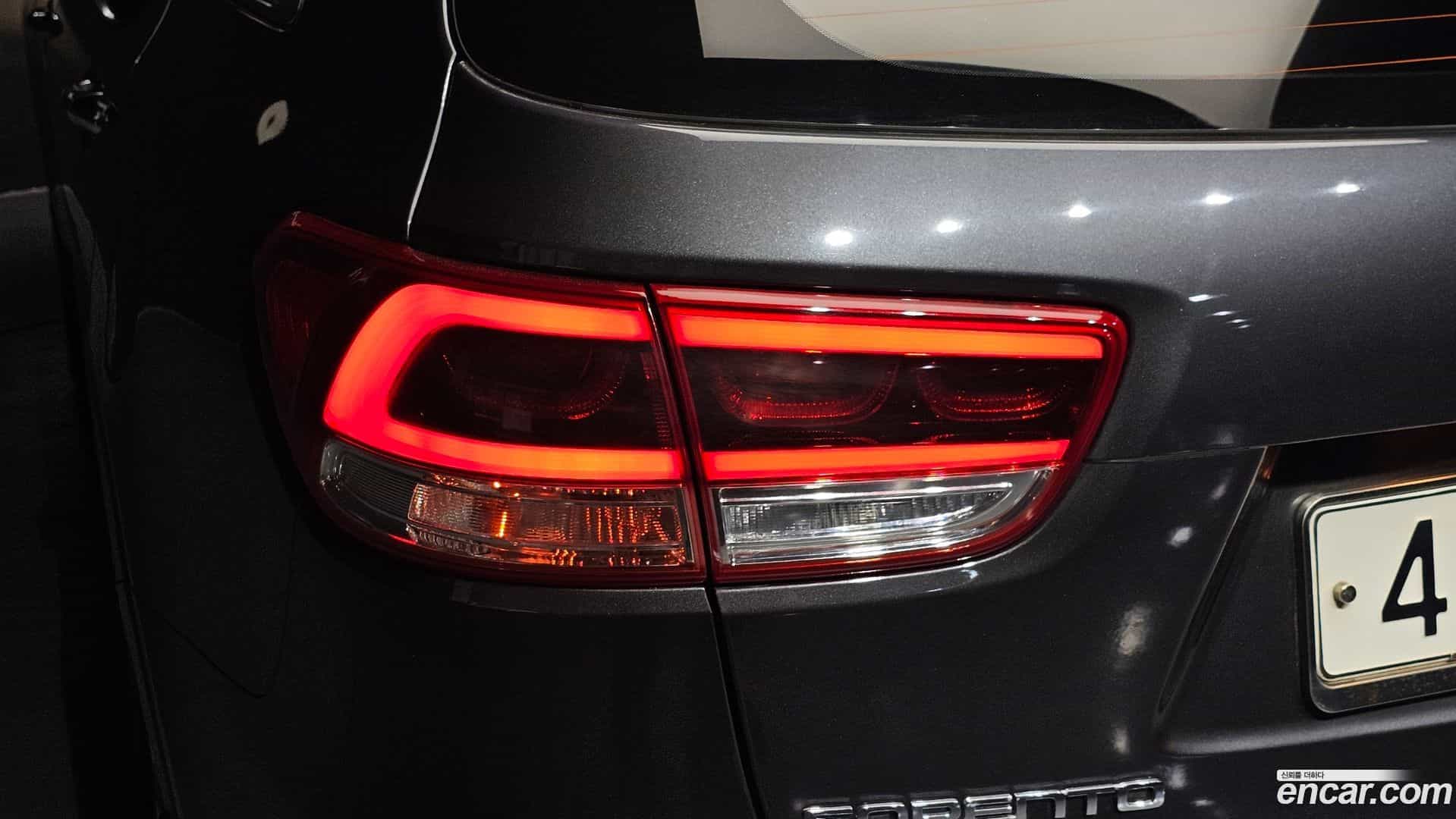 Sorento Kia 2015.1-OUTER-033