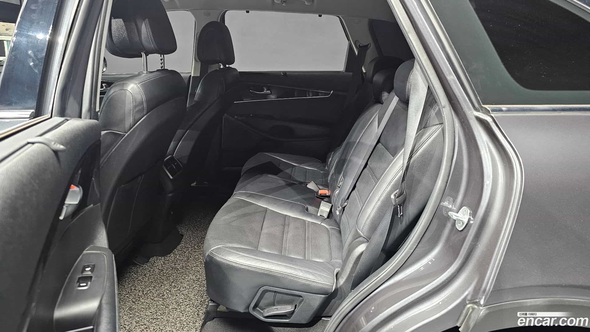 Sorento Kia 2015.1-INNER-036