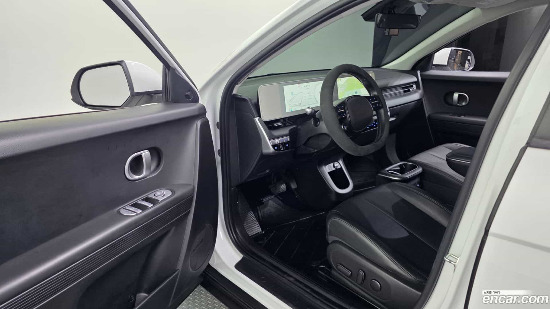 Ioniq5 Hyundai 2022.2-INNER-010