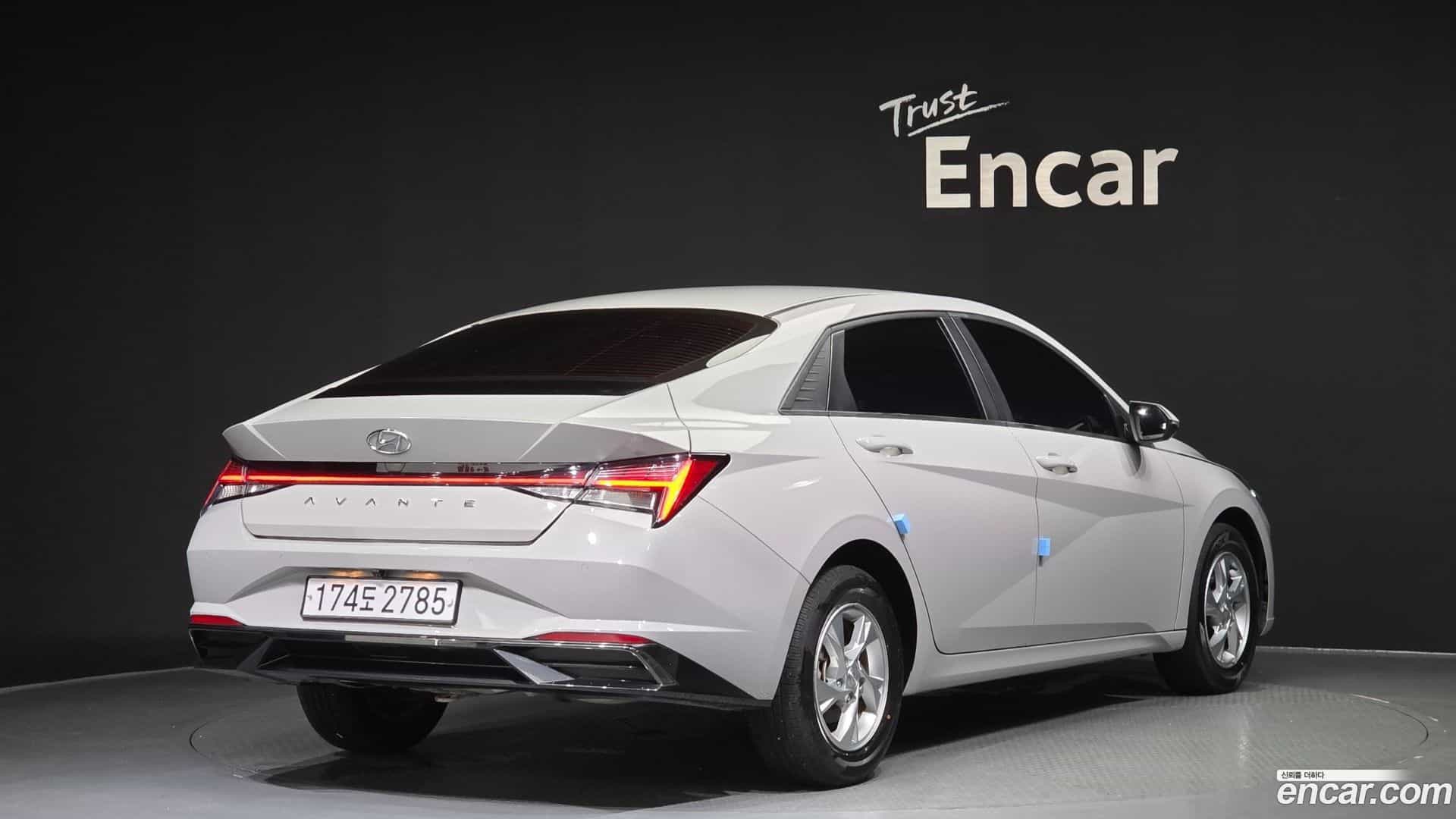 AVANTE Hyundai 2022.2-OUTER-002