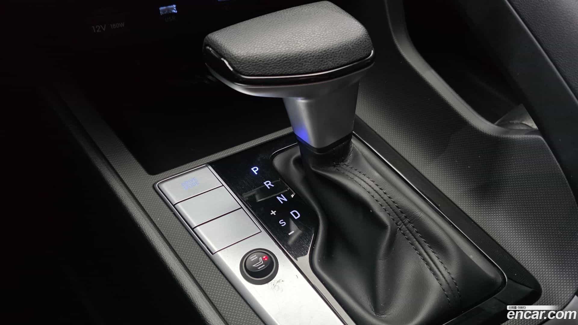 AVANTE Hyundai 2022.2-INNER-009