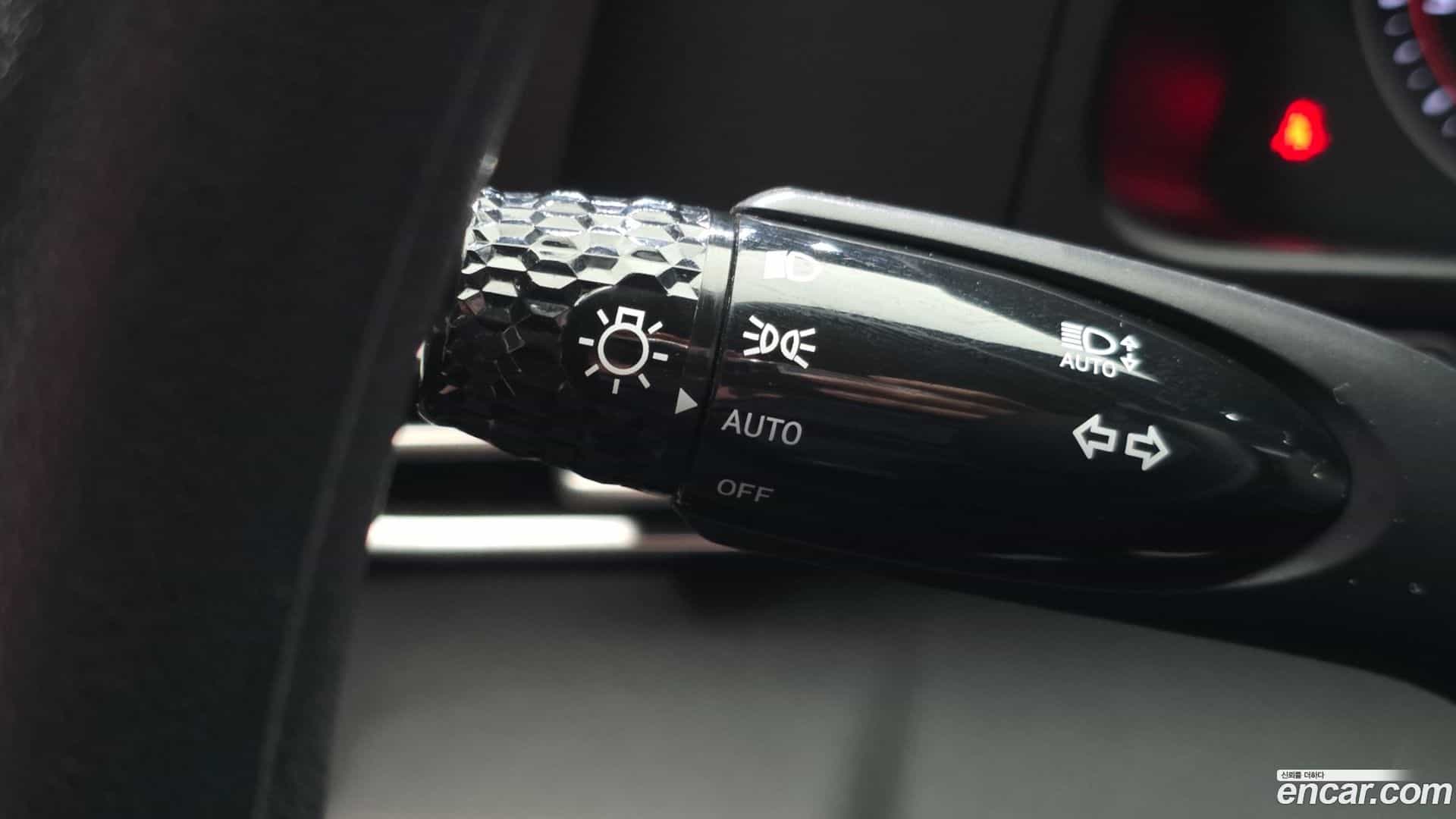 AVANTE Hyundai 2022.2-OPTION-019