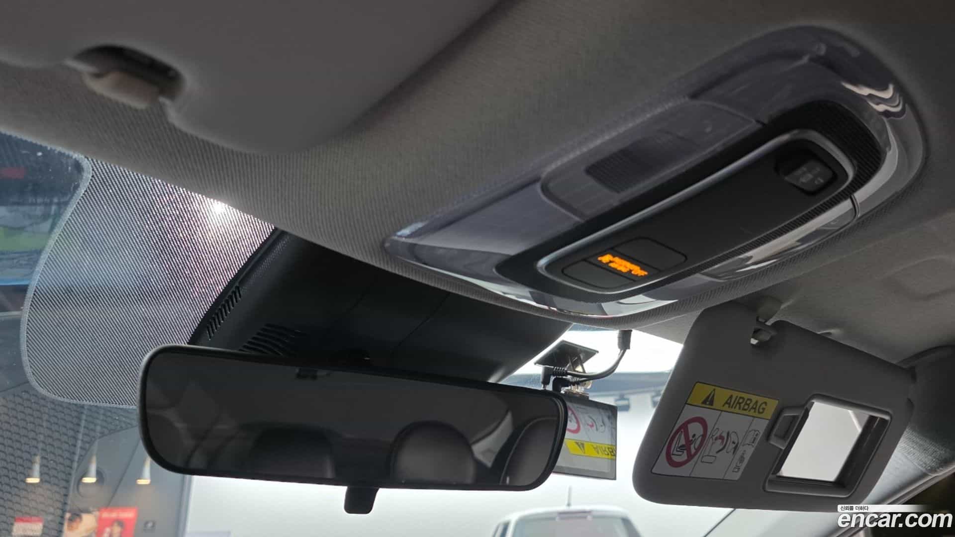 AVANTE Hyundai 2022.2-OPTION-024