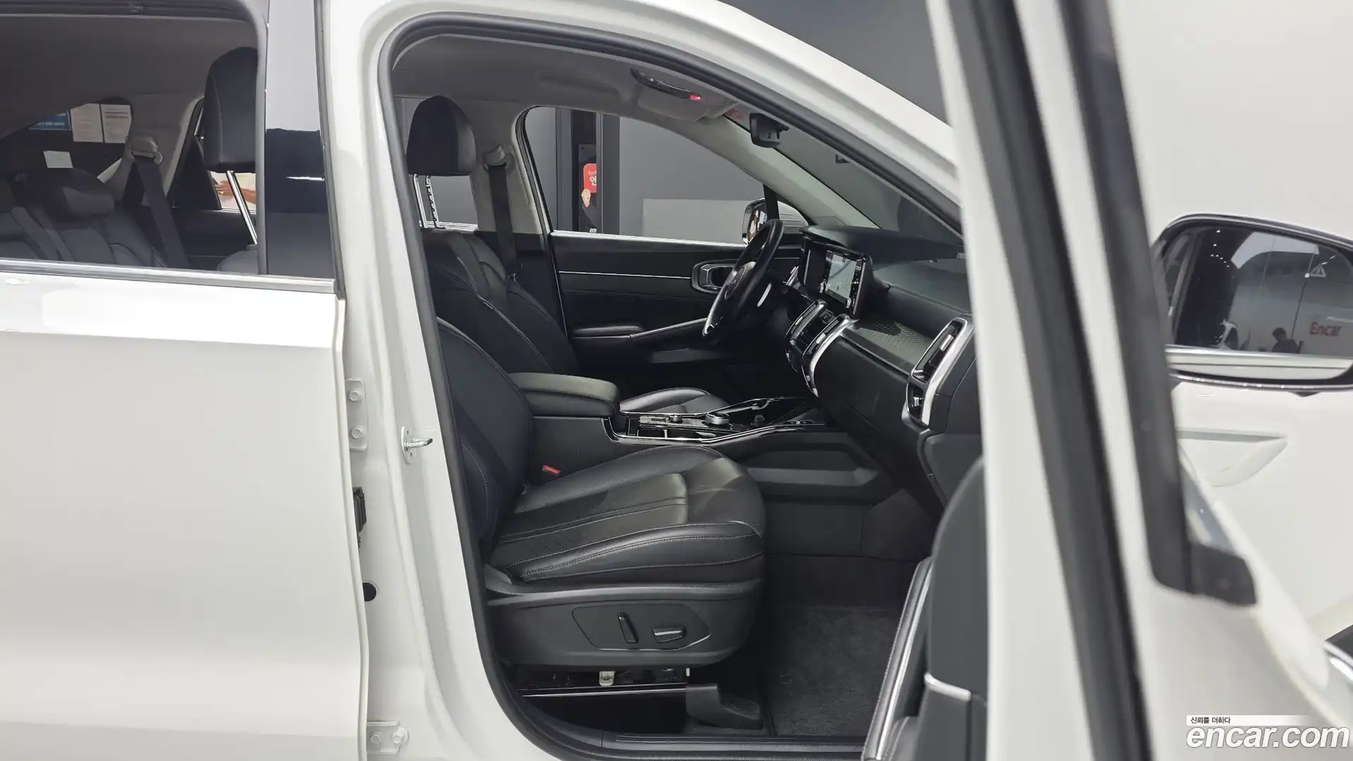 Sorento Kia 2023.4-OPTION-015