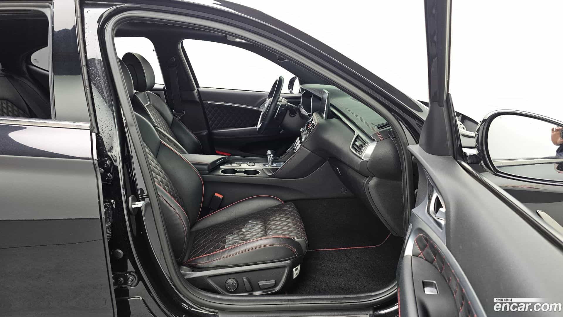 G70 Genesis 2019.0-OPTION-015