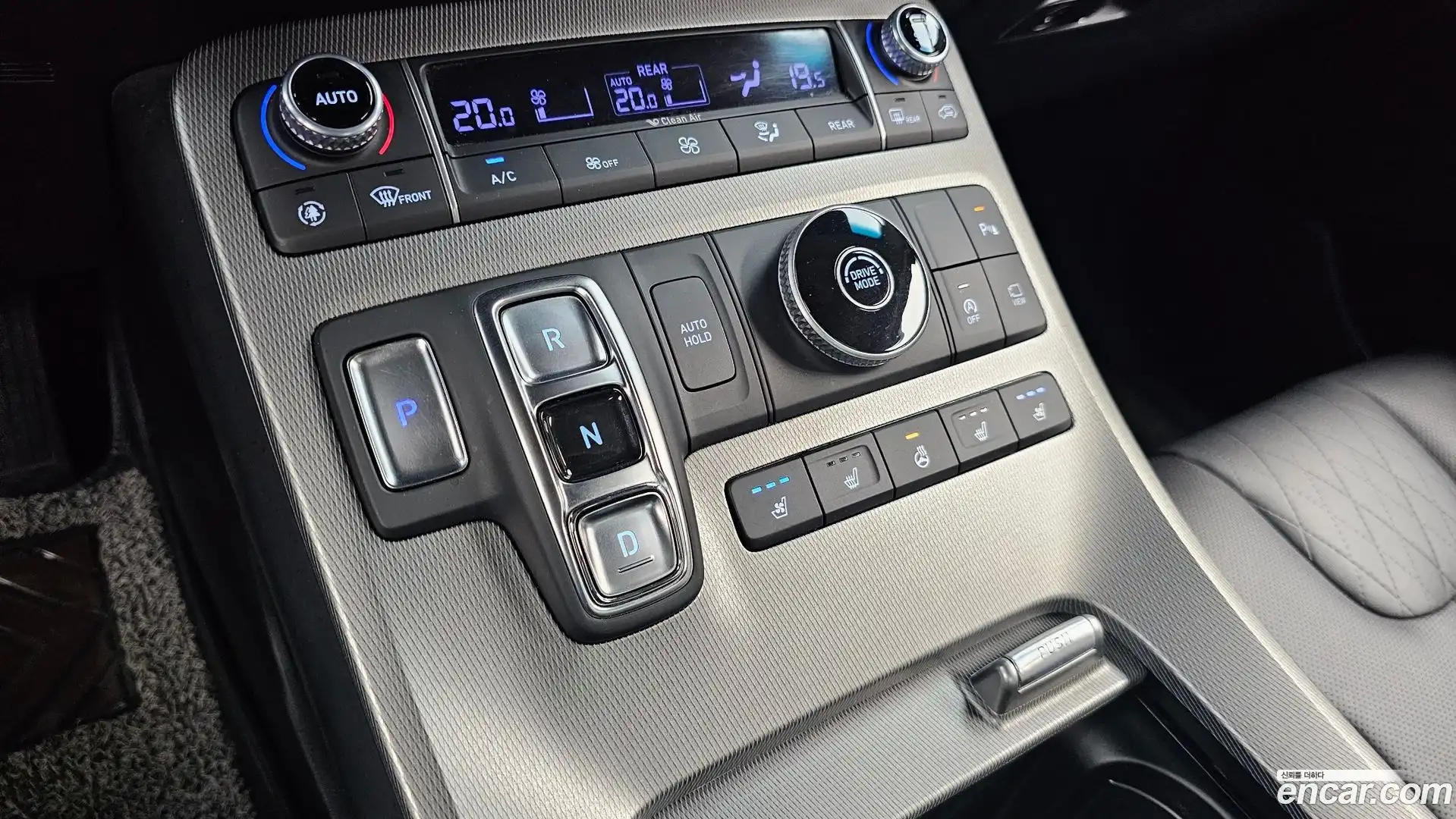 Palisade Hyundai 2022.2-INNER-009