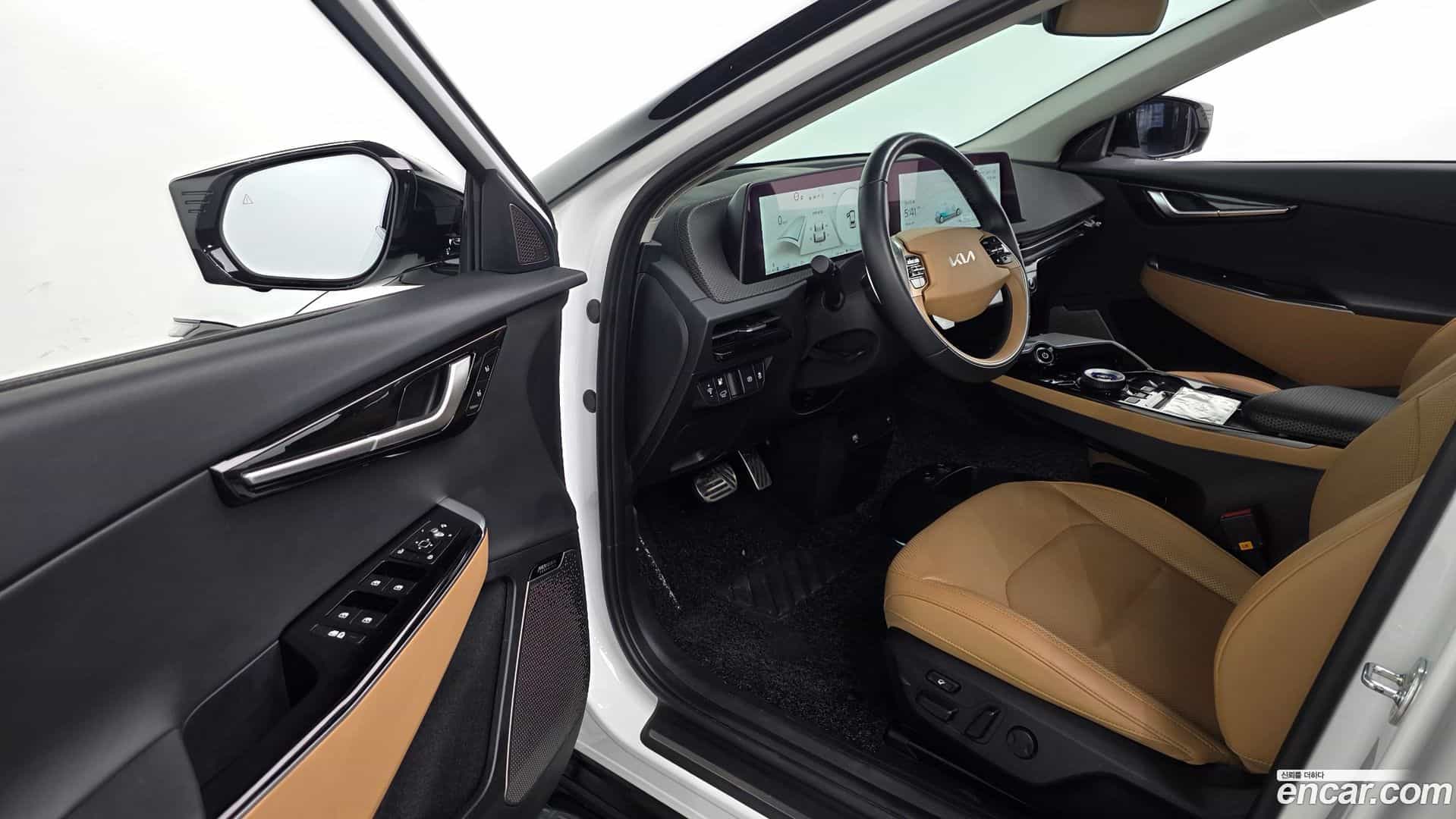 EV6 Kia 2022.11-INNER-010