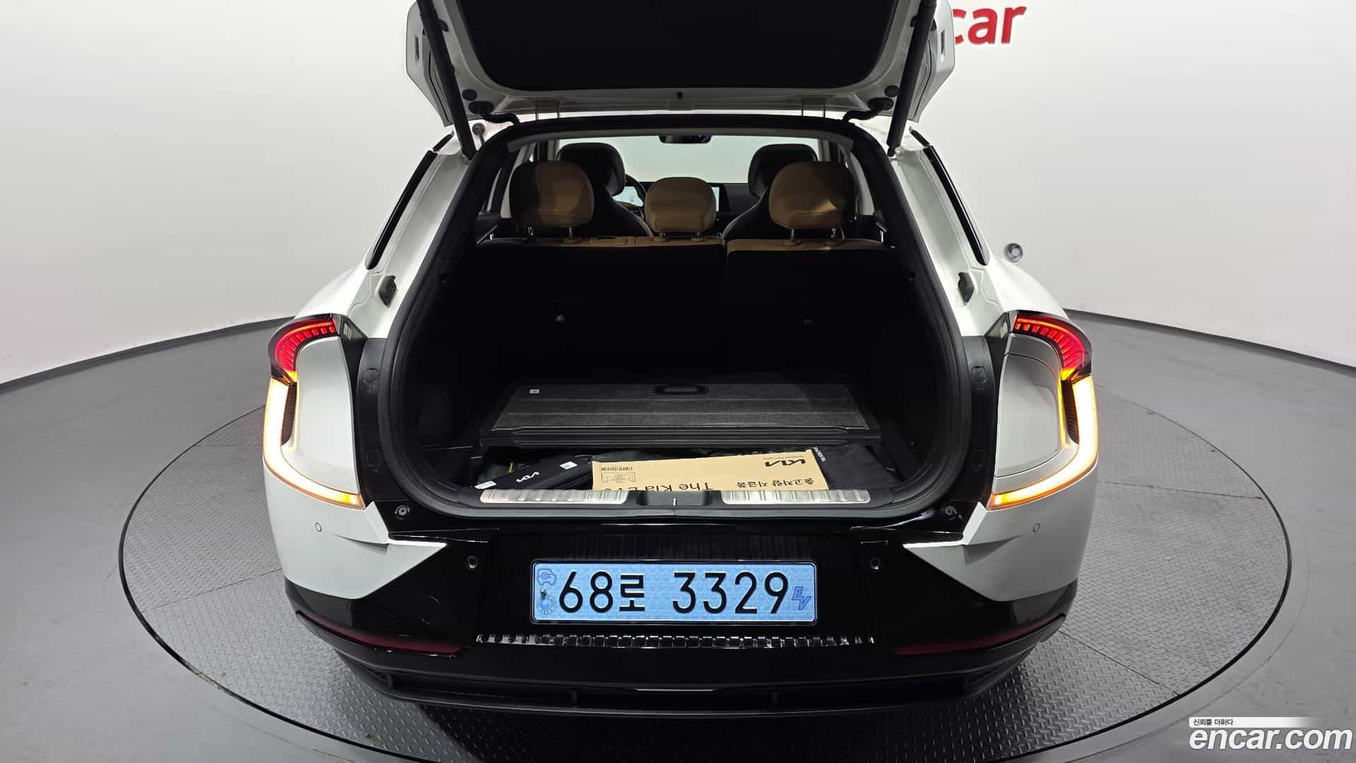 EV6 Kia 2022.11-OPTION-024