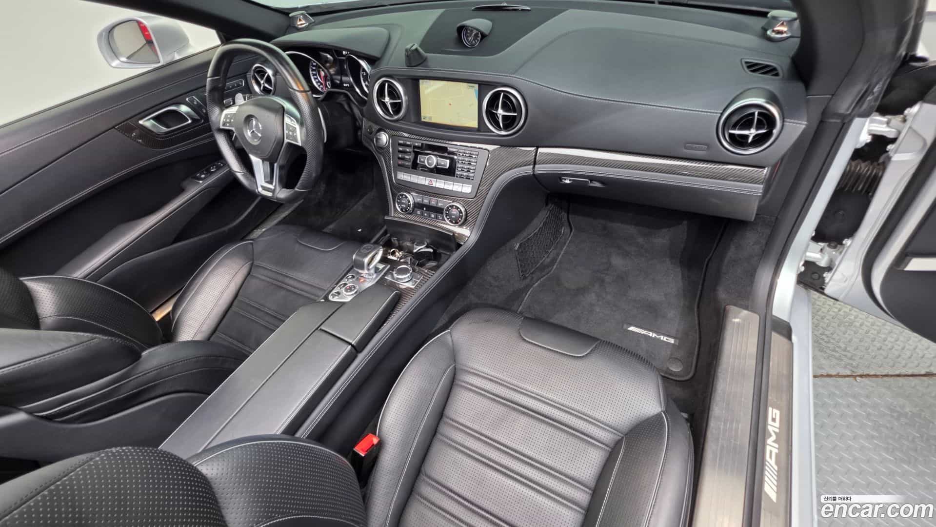 SL-Class Mercedes-Benz 2014.9-INNER-007