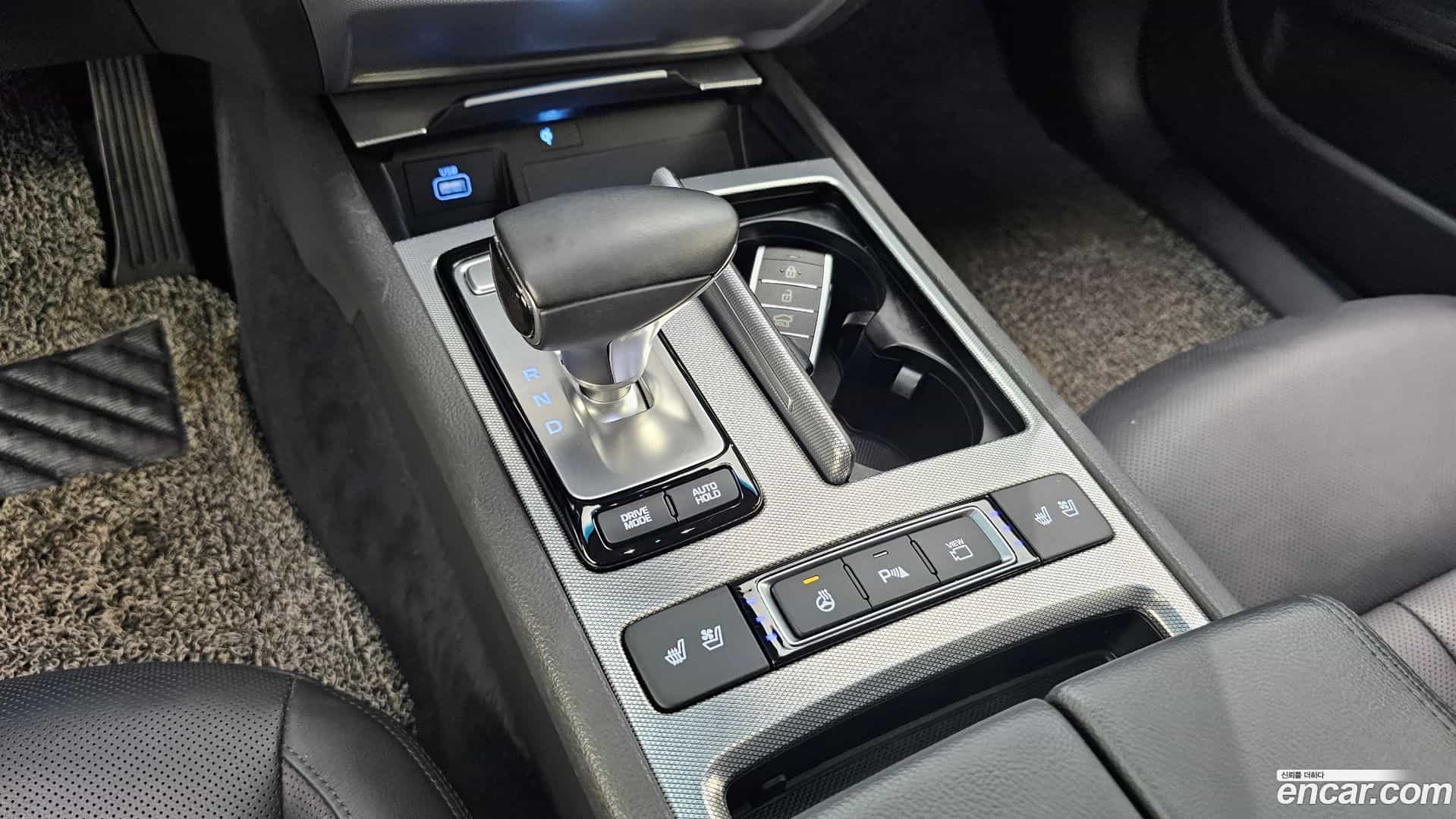 G80 Genesis 2020.3-INNER-009