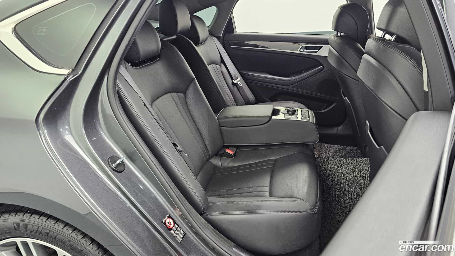 G80 Genesis 2020.3-OPTION-015