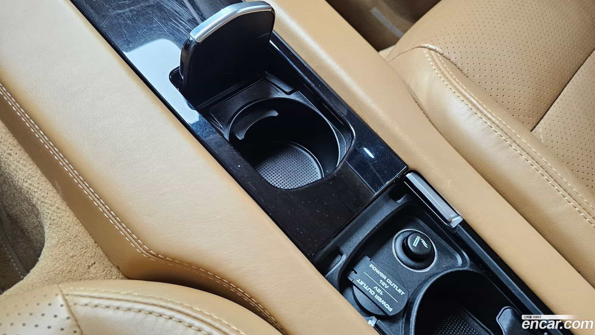 Panamera Porsche 2012.3-OPTION-022