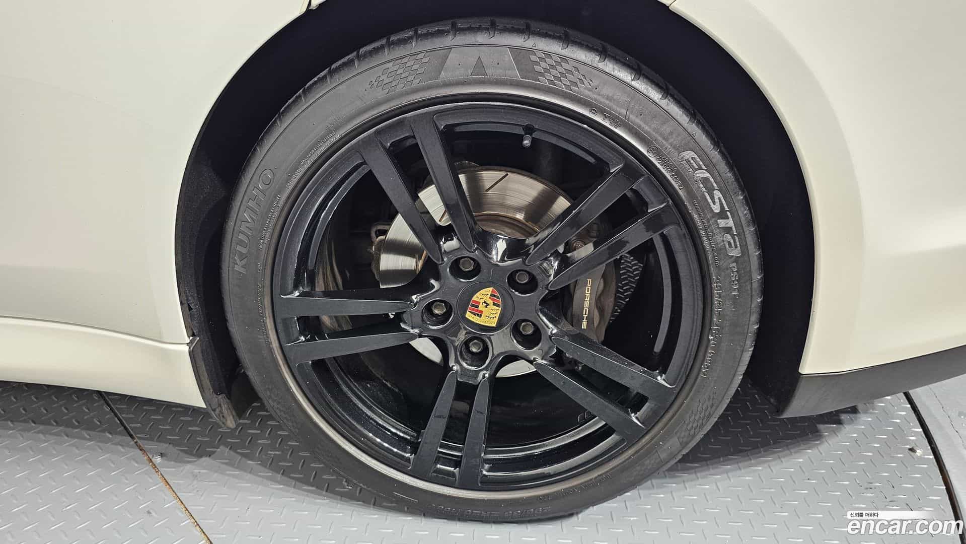 Panamera Porsche 2012.3-OUTER-031