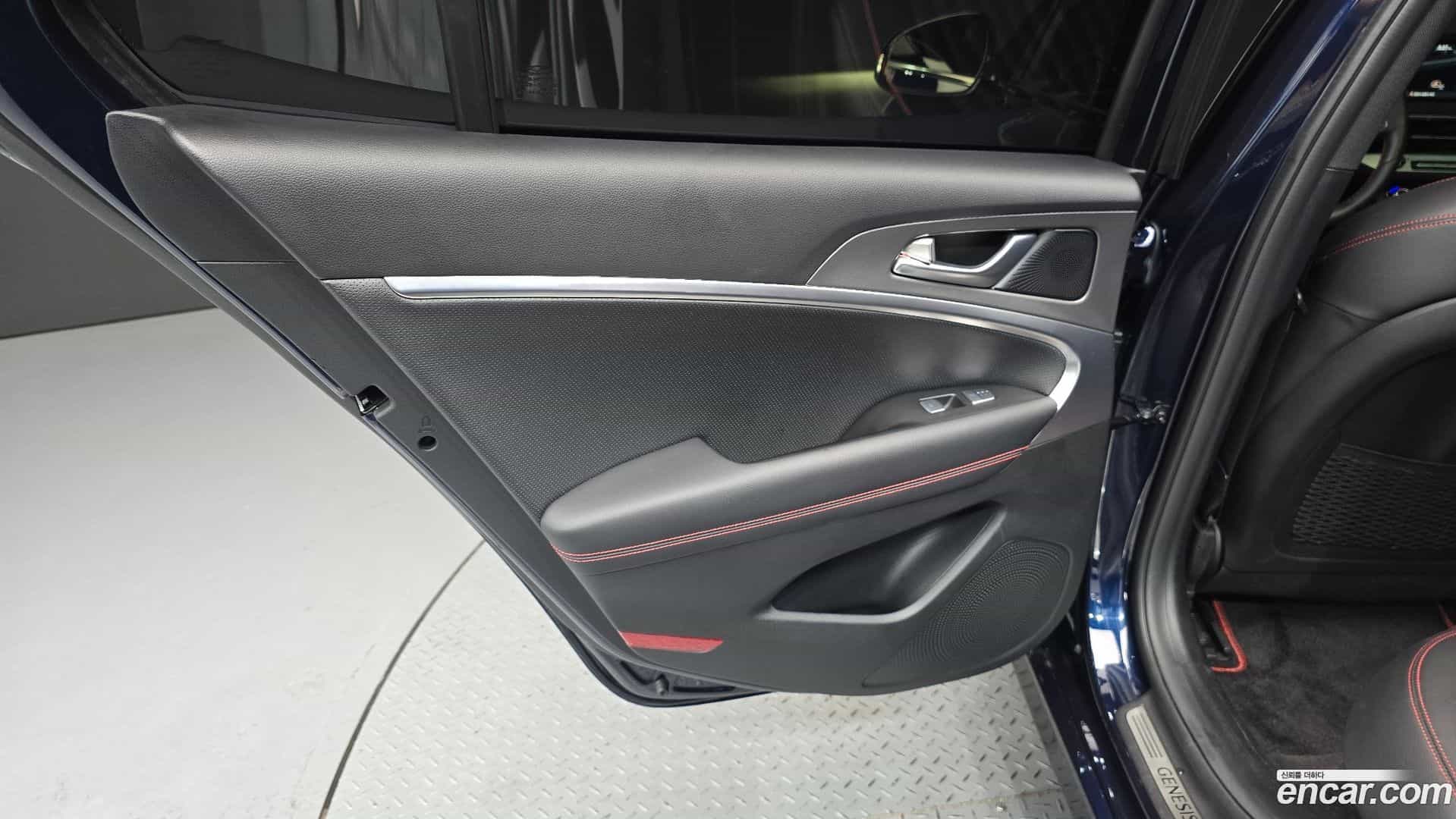 G70 Genesis 2025.7-INNER-035