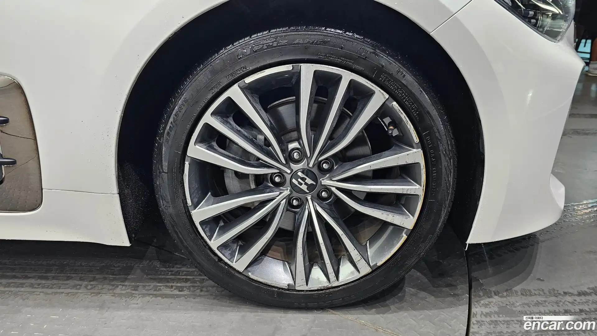 Stinger Kia 2017.5-OUTER-005