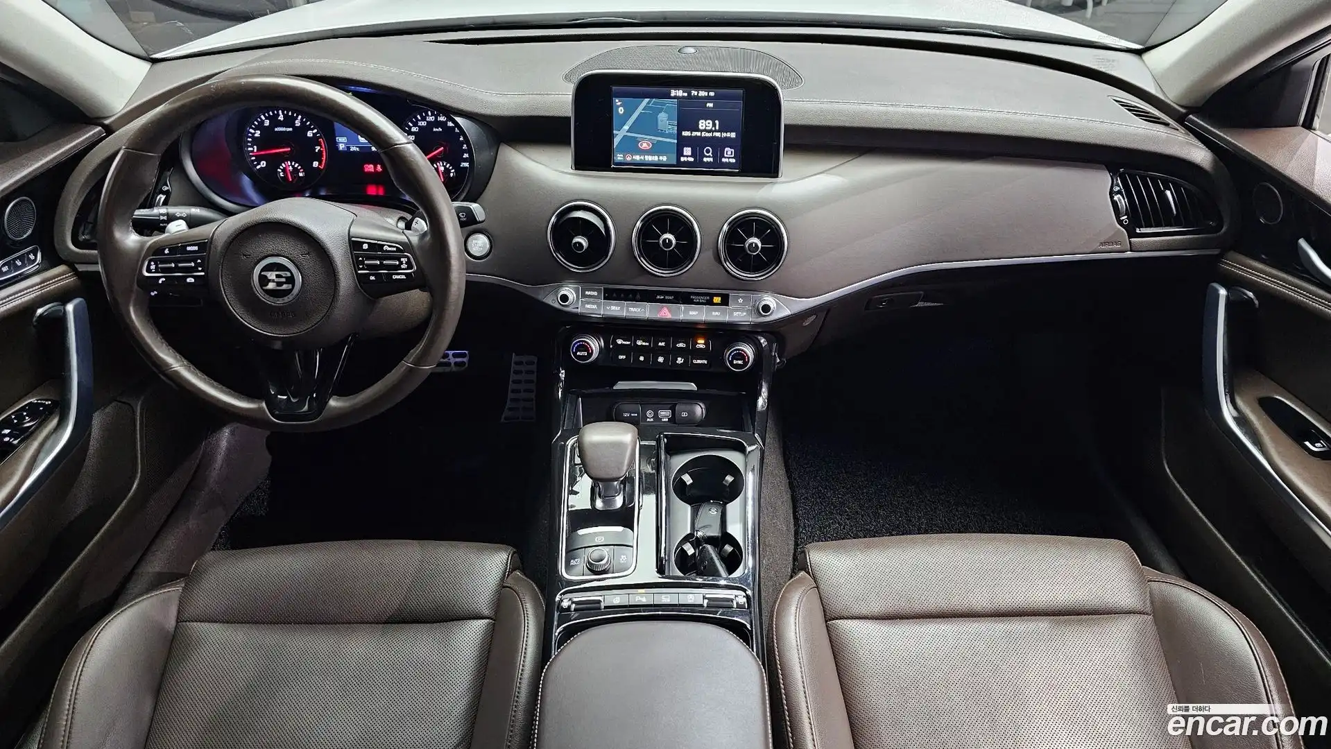 Stinger Kia 2017.5-INNER-007